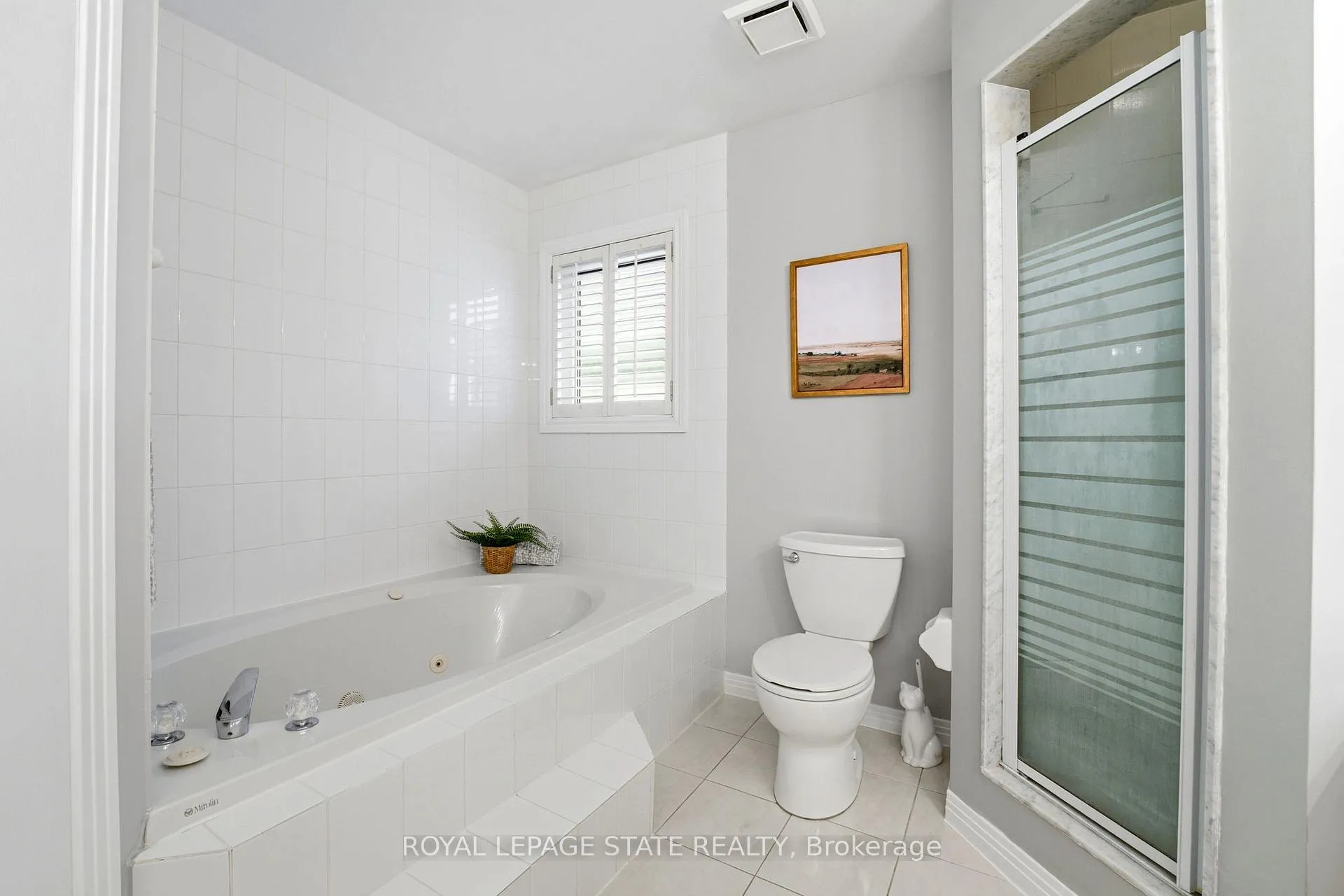 Photo 26 of 166 Boulding Avenue, Hamilton, Waterdown — HOMEH