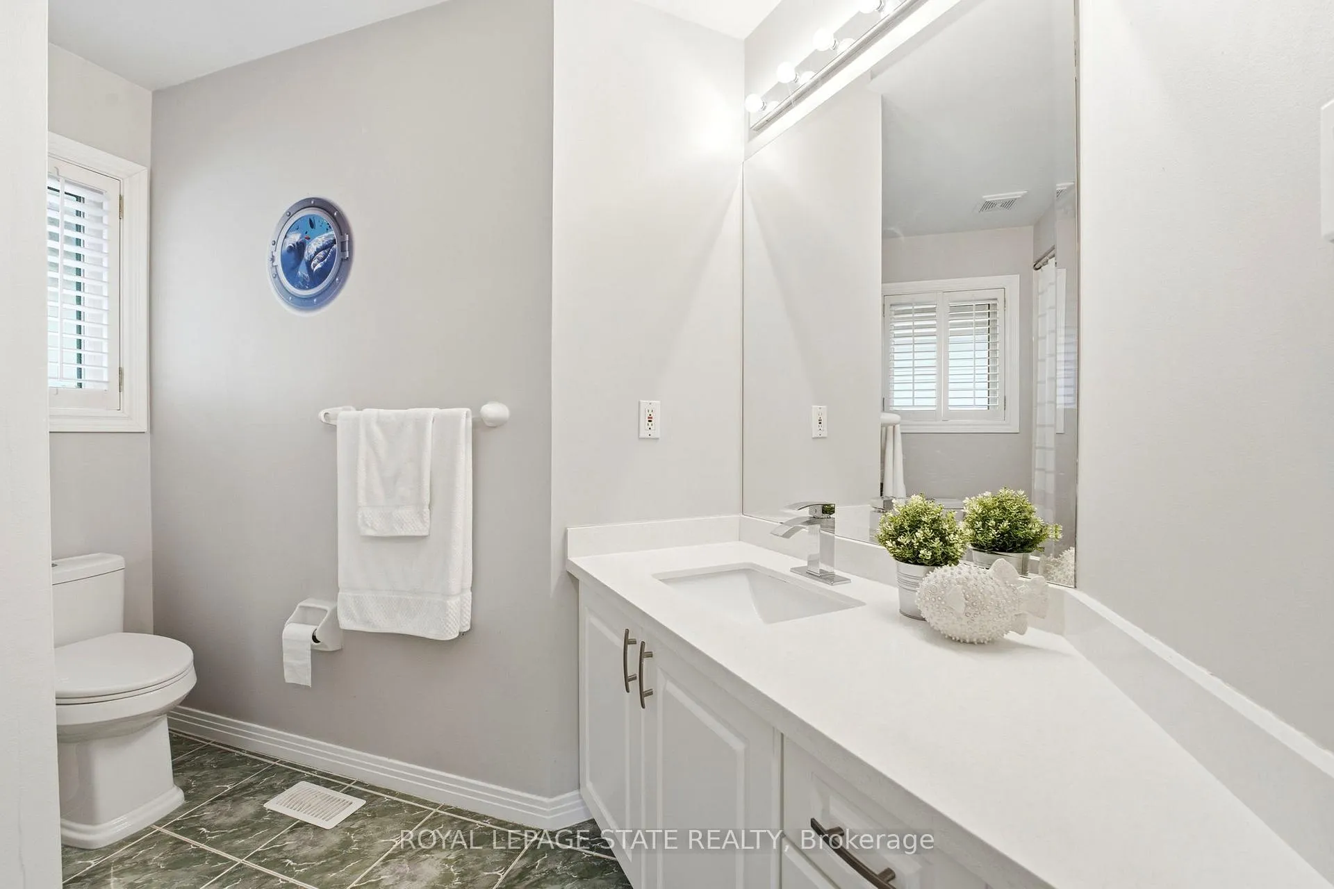 Photo 27 of 166 Boulding Avenue, Hamilton, Waterdown — HOMEH