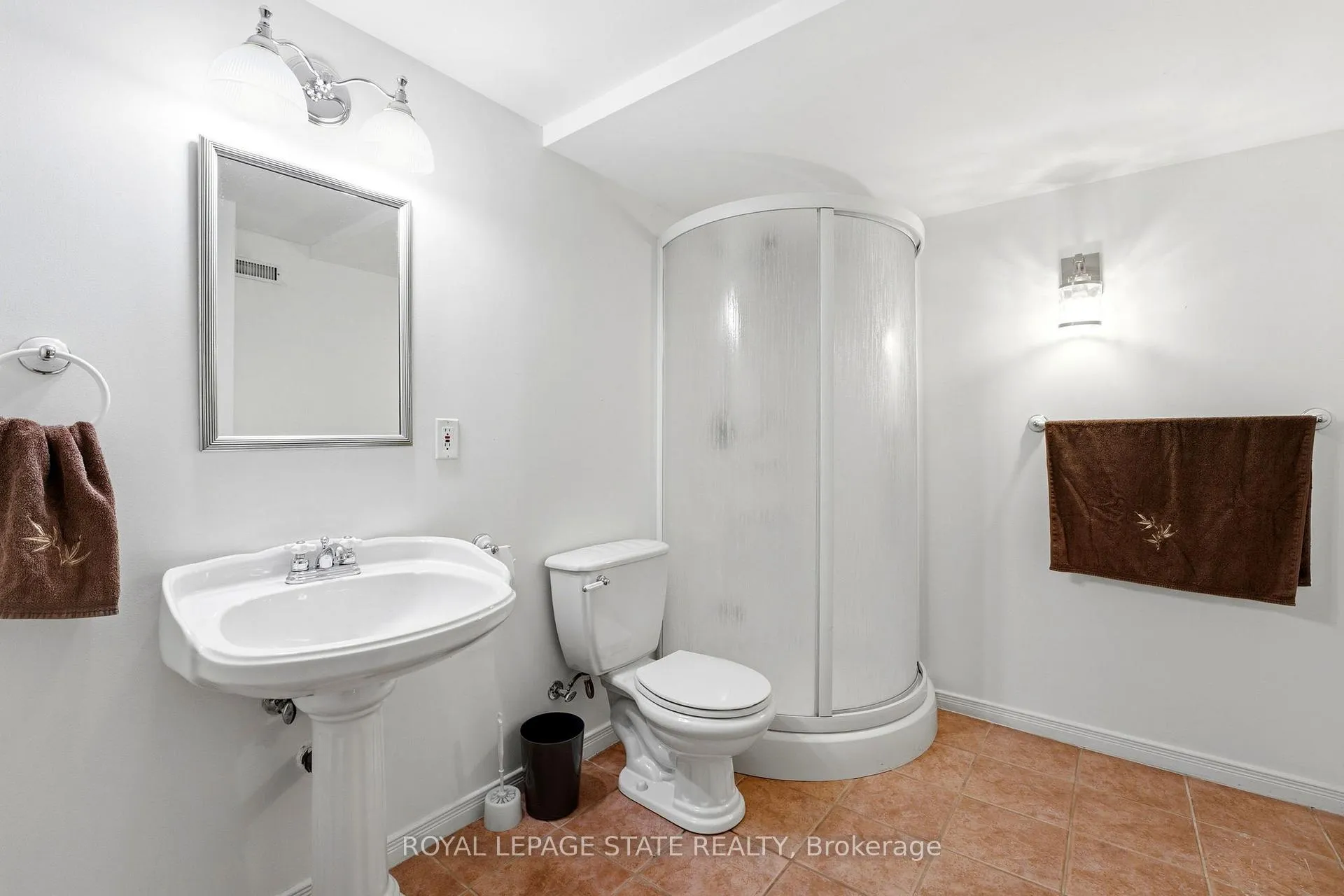 Photo 29 of 166 Boulding Avenue, Hamilton, Waterdown — HOMEH