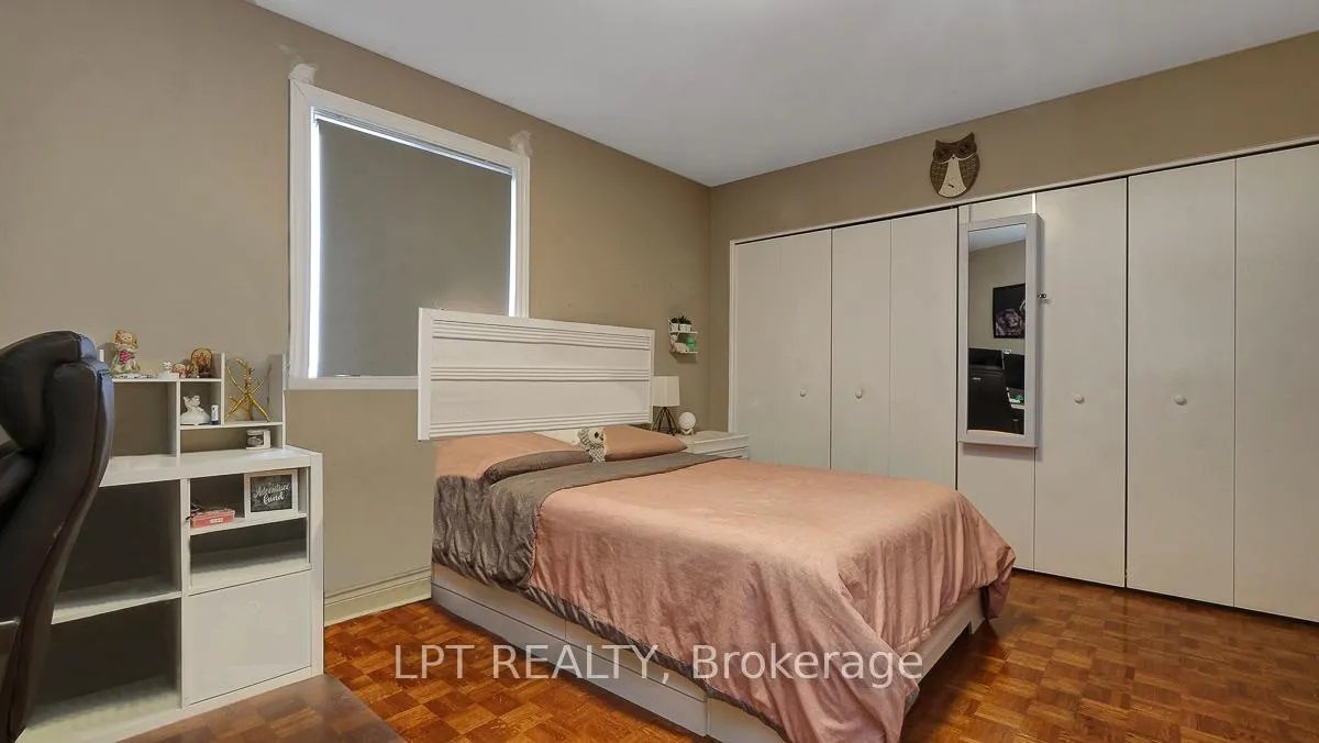 Photo 31 of 624 Pleasant Park Road, Ottawa, Playfair Park — HOMEH