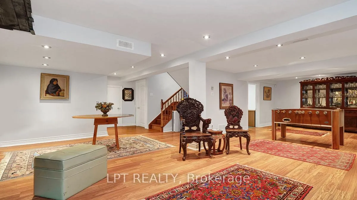 Photo 37 of 624 Pleasant Park Road, Ottawa, Playfair Park — HOMEH