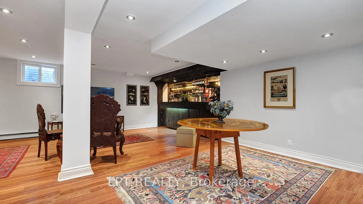 Photo 39 of 624 Pleasant Park Road, Ottawa, Playfair Park — HOMEH