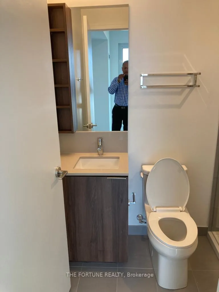 Photo 14 of Unit 4707, 7890 Jane Street, Vaughan, Concord — HOMEH