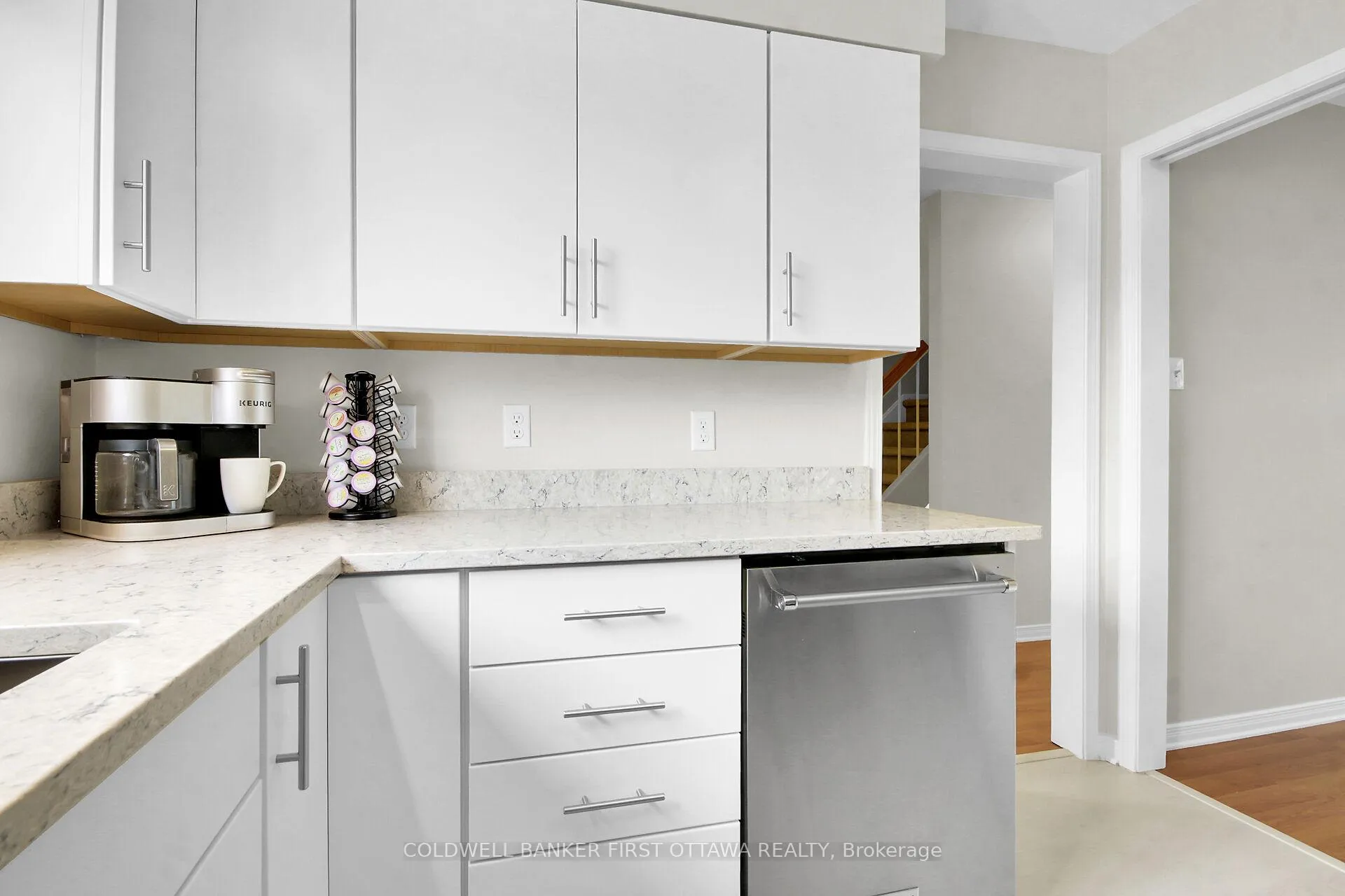 Photo 7 of Unit 30, 3924K Old Richmond Road, Ottawa, Arbeatha Park — HOMEH
