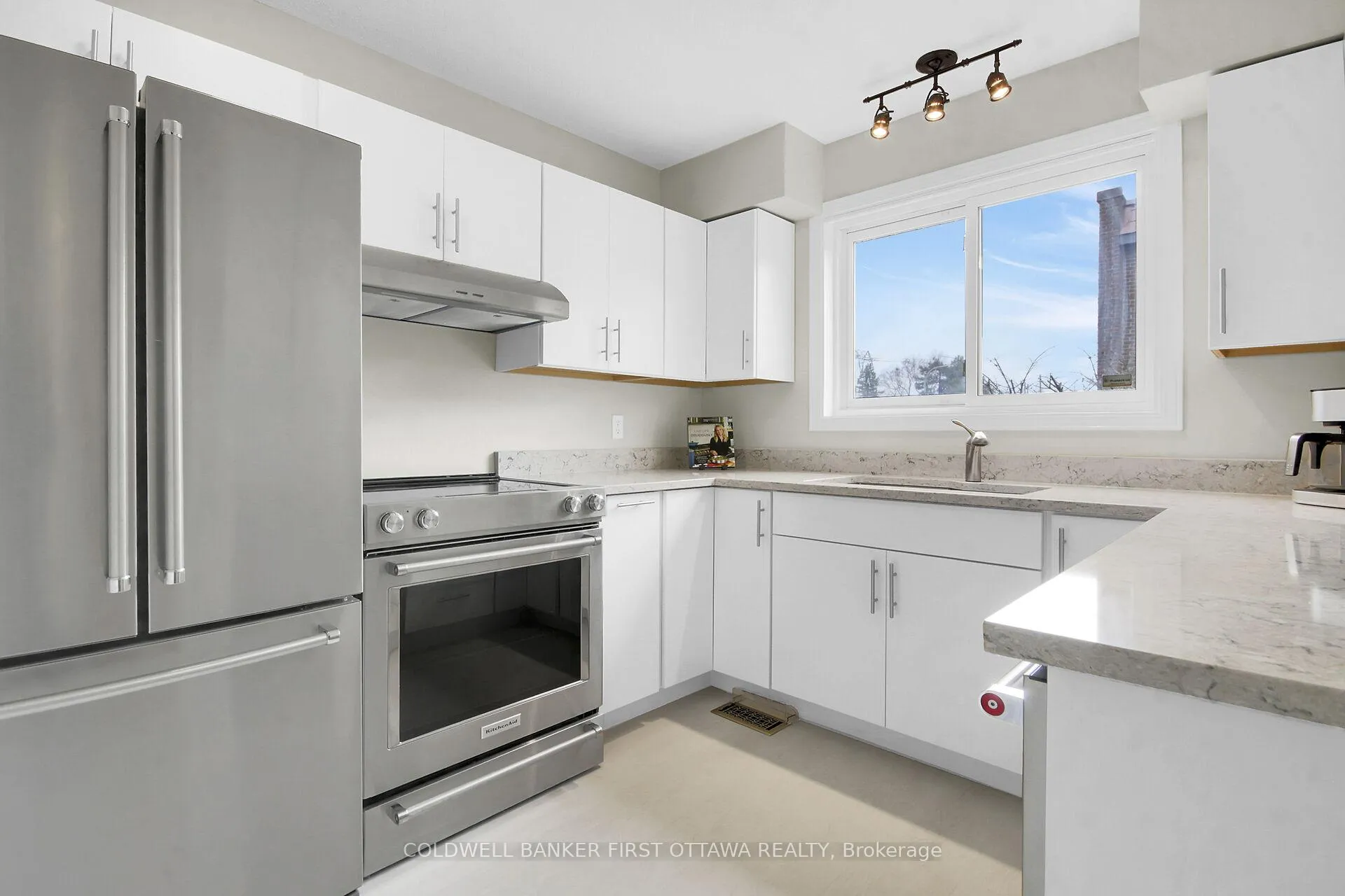 Photo 9 of Unit 30, 3924K Old Richmond Road, Ottawa, Arbeatha Park — HOMEH