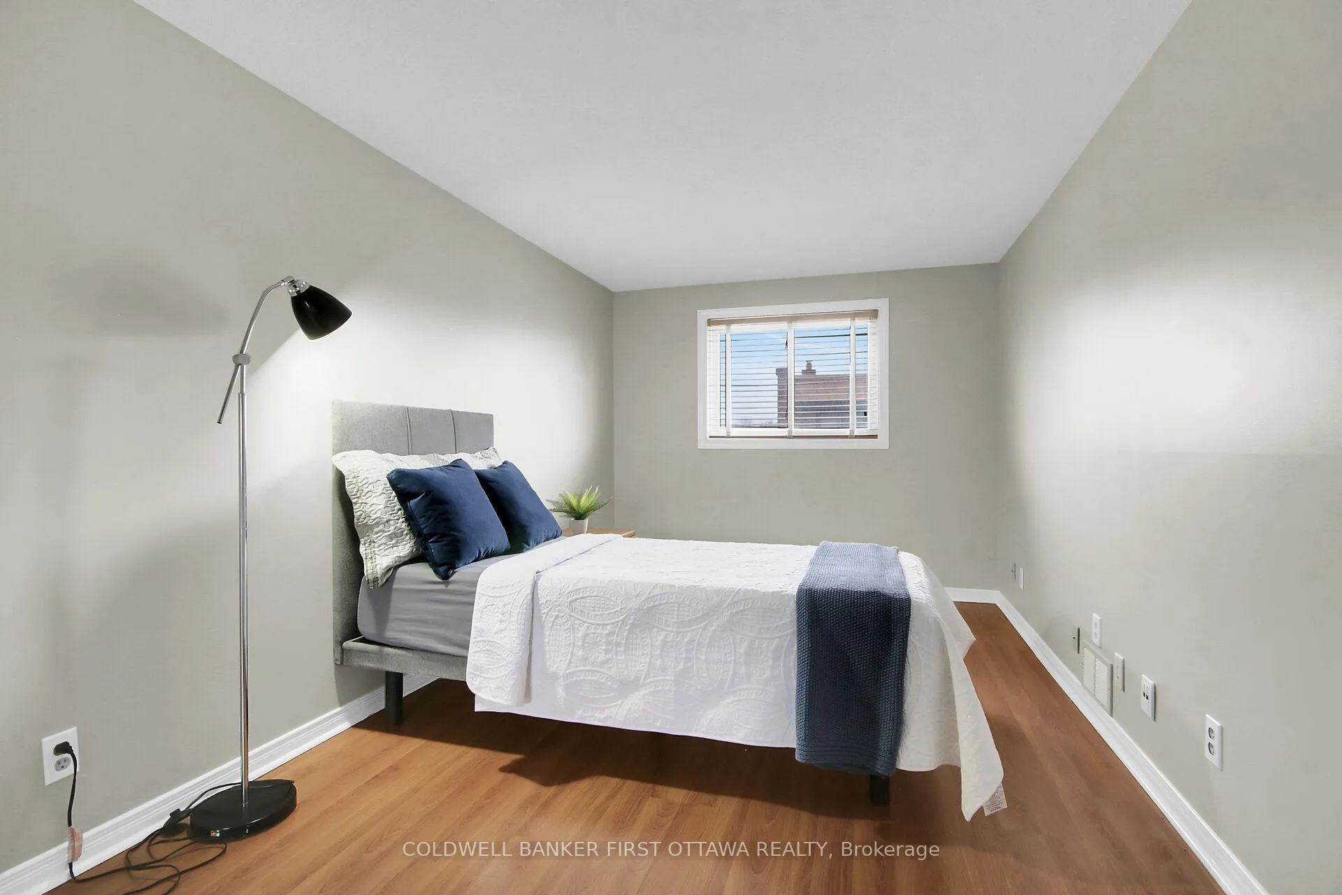 Photo 29 of Unit 30, 3924K Old Richmond Road, Ottawa, Arbeatha Park — HOMEH