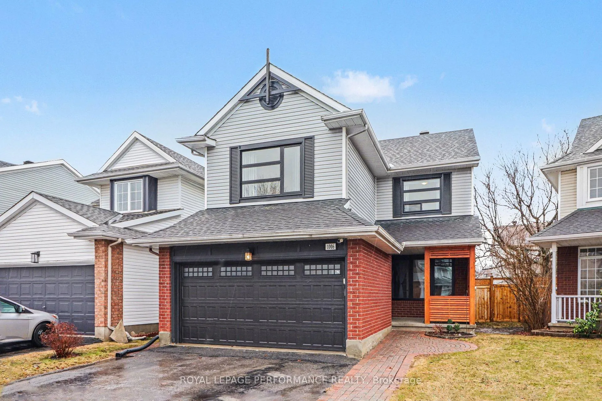 Photo 3 of 1006 Sheenboro Crescent, Ottawa, Fallingbrook/Pineridge — HOMEH