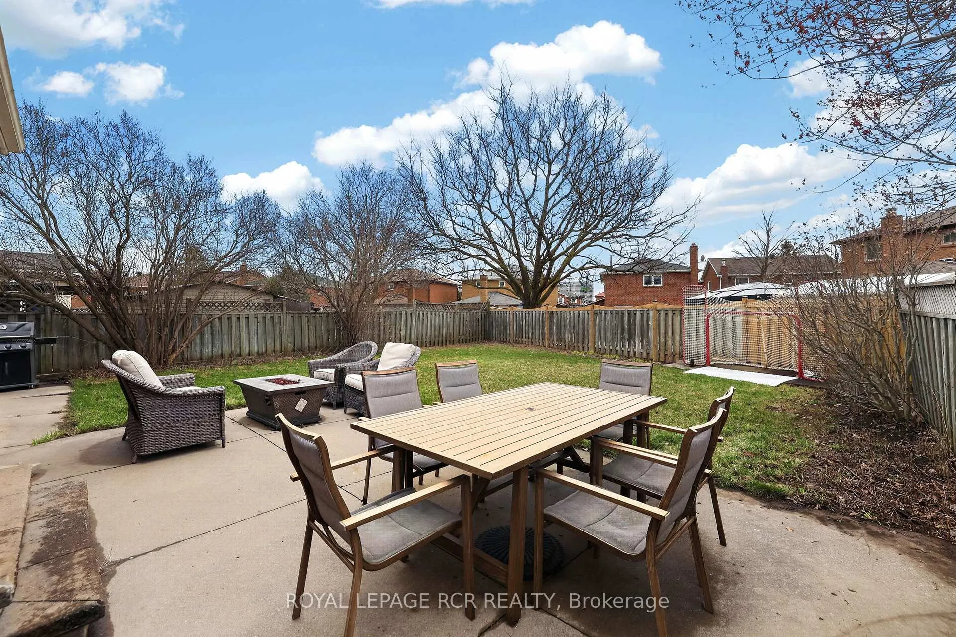 Photo 43 of 186 Patna Crescent, Vaughan, Maple — HOMEH
