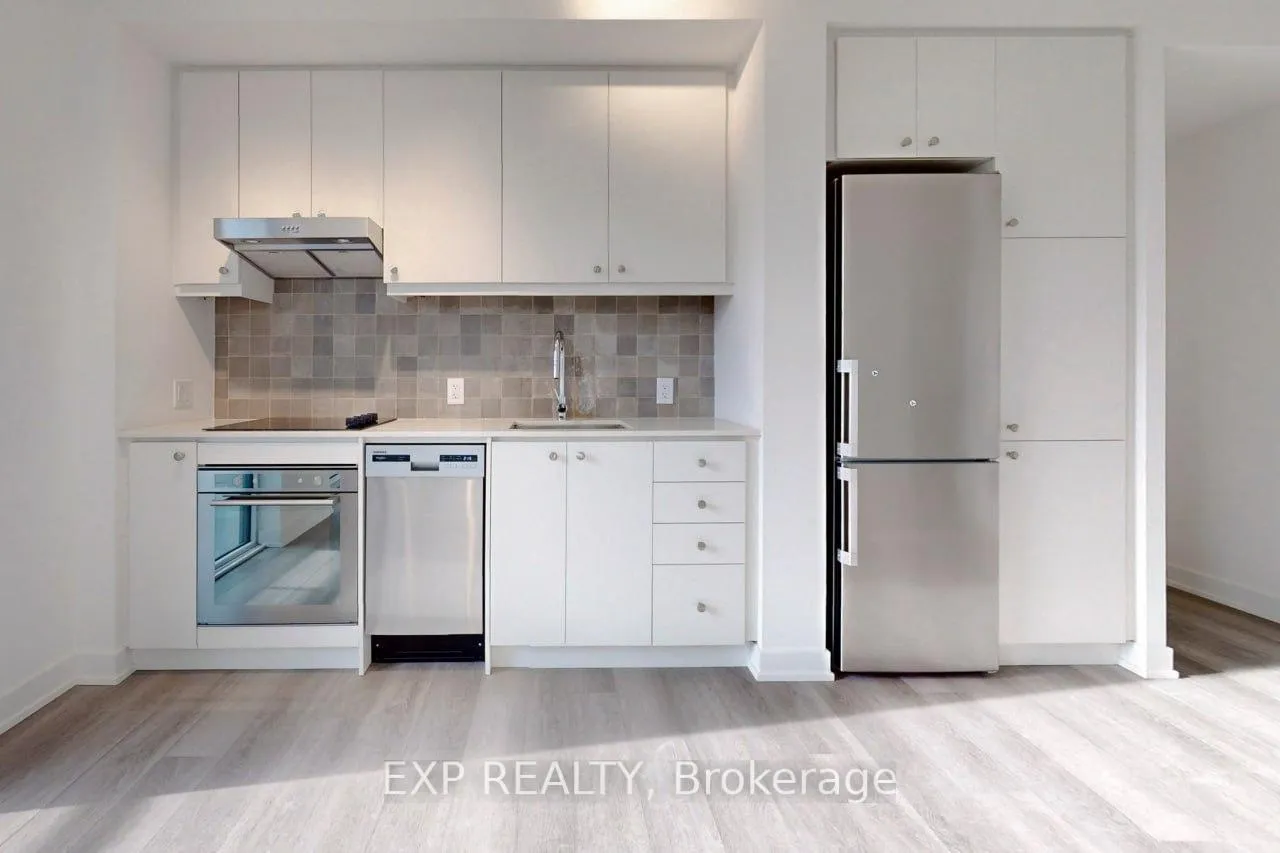 Photo 7 of Unit 213, 9 Tecumseth Street, Toronto, Niagara — HOMEH