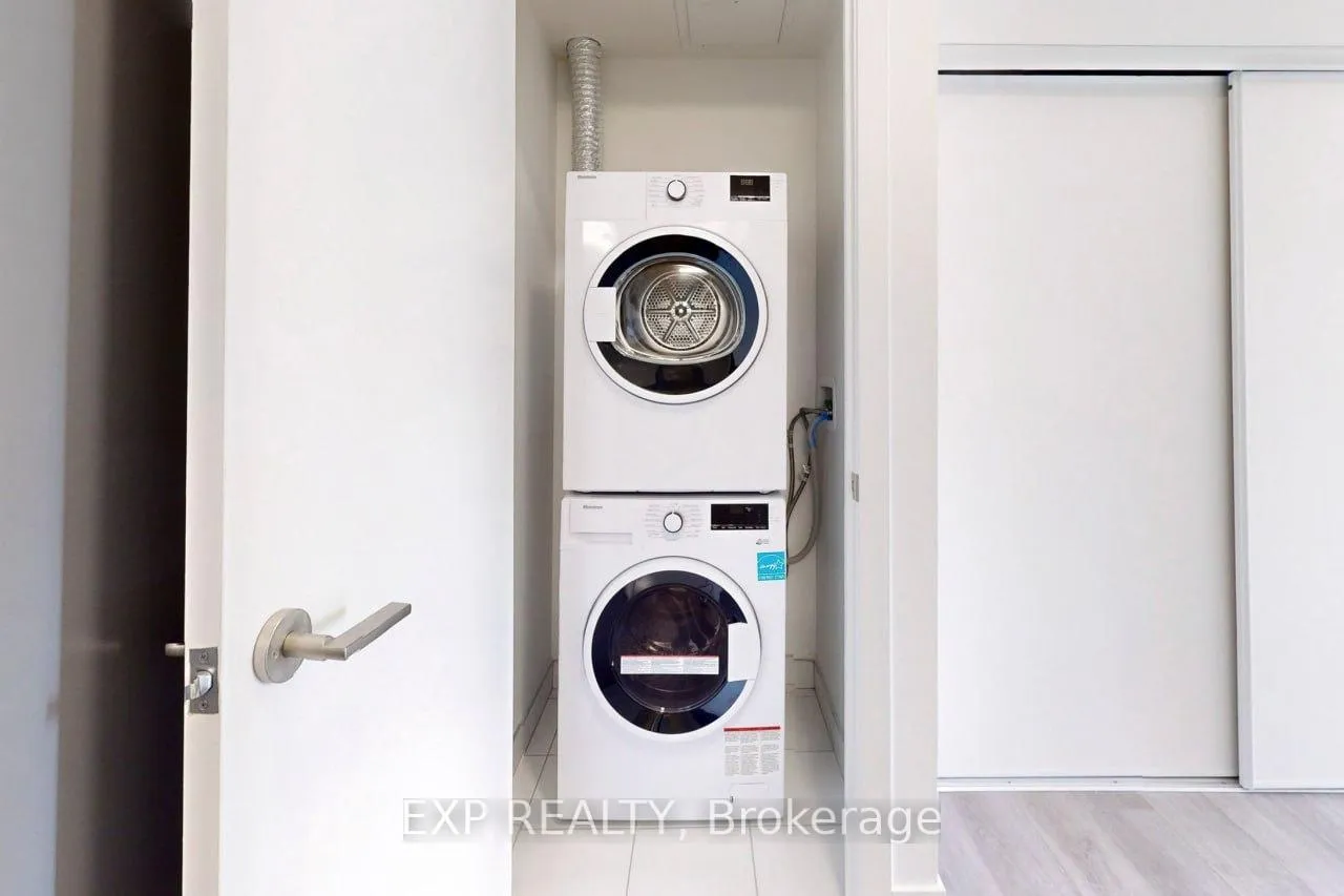 Photo 15 of Unit 213, 9 Tecumseth Street, Toronto, Niagara — HOMEH