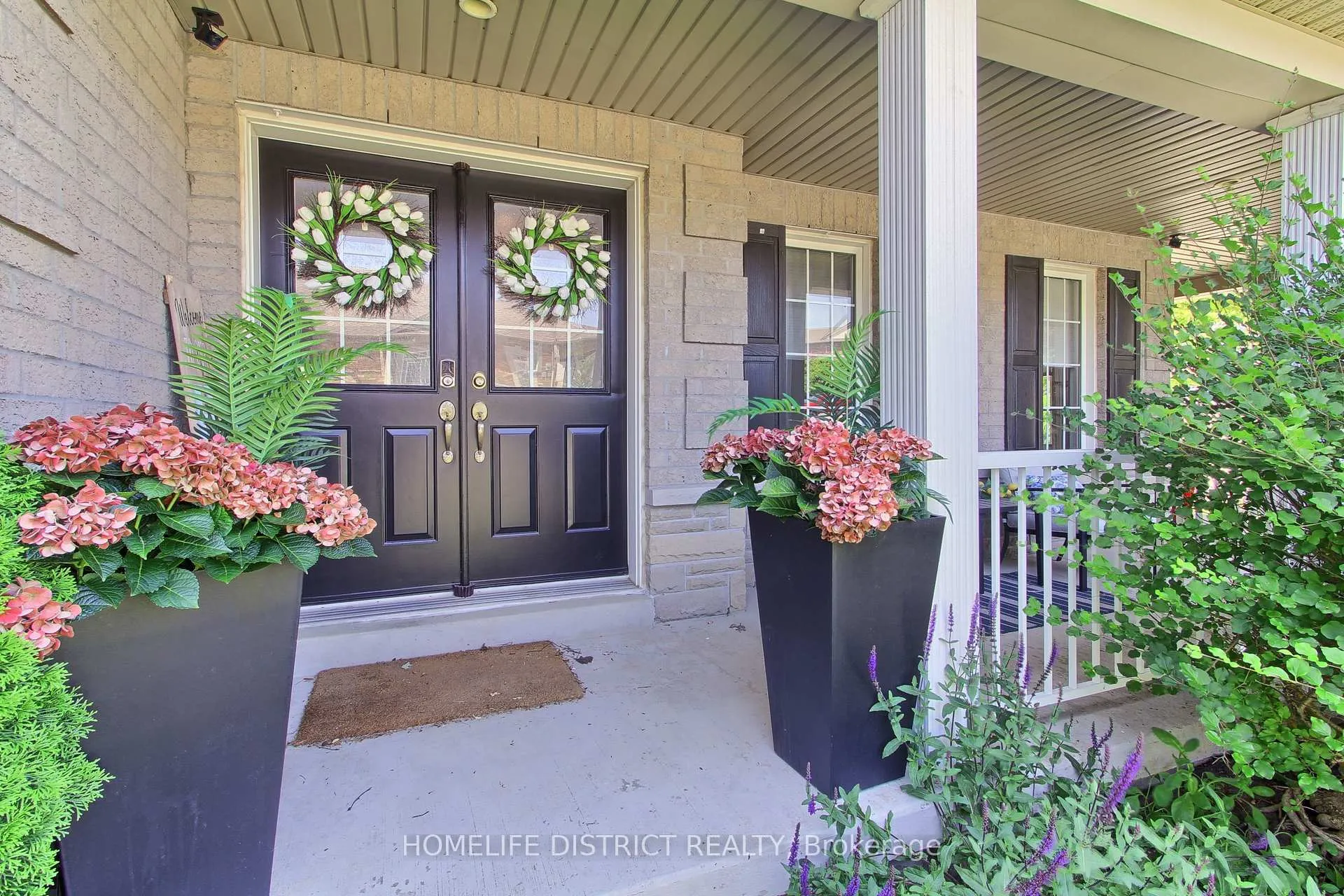 Photo 9 of 847 Greenleaf Gate, Oshawa, Taunton — HOMEH