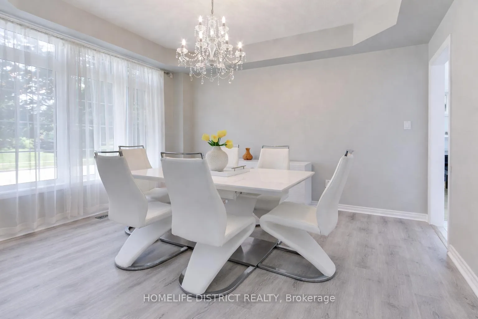 Photo 13 of 847 Greenleaf Gate, Oshawa, Taunton — HOMEH