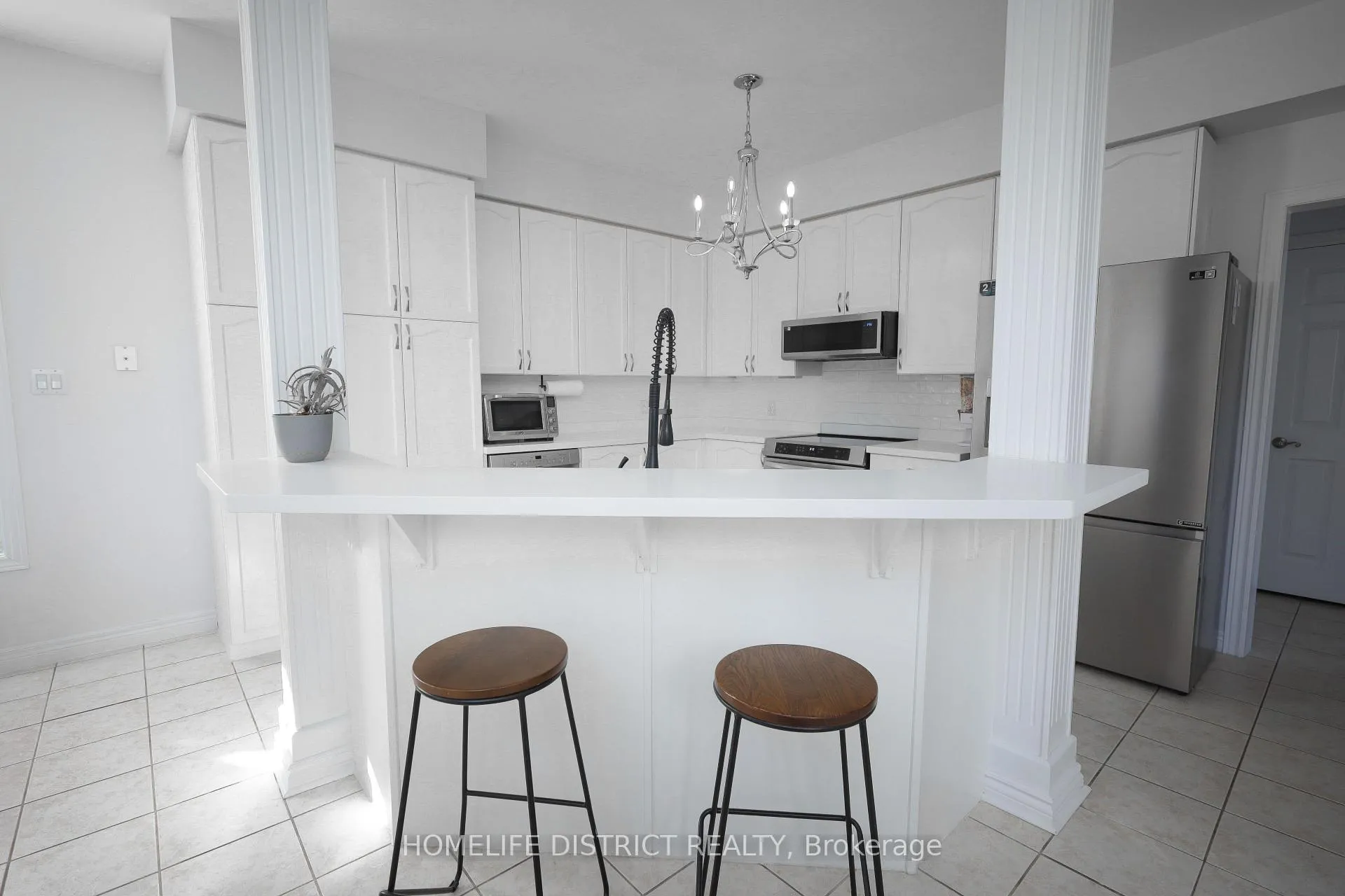 Photo 19 of 847 Greenleaf Gate, Oshawa, Taunton — HOMEH