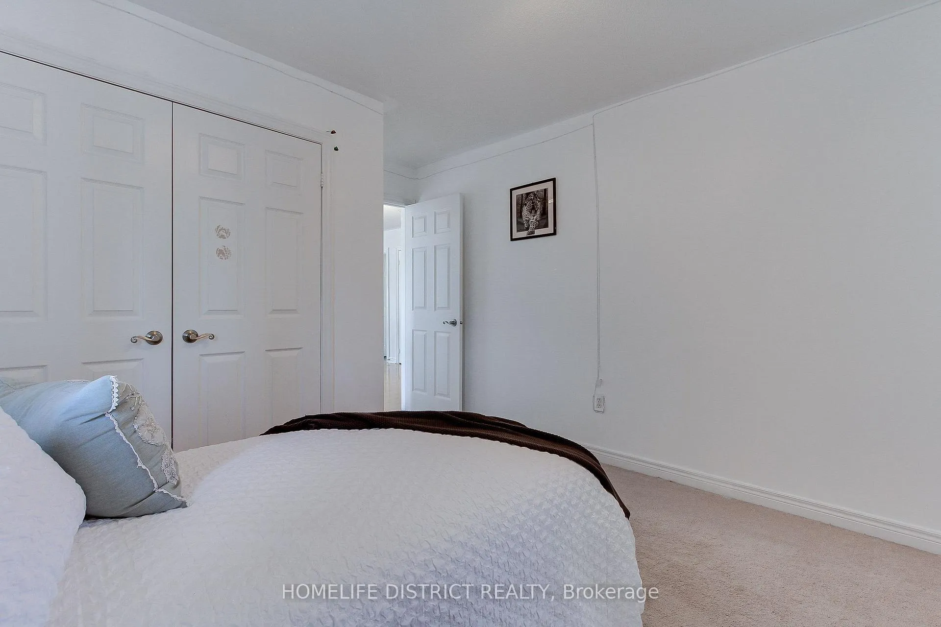 Photo 31 of 847 Greenleaf Gate, Oshawa, Taunton — HOMEH