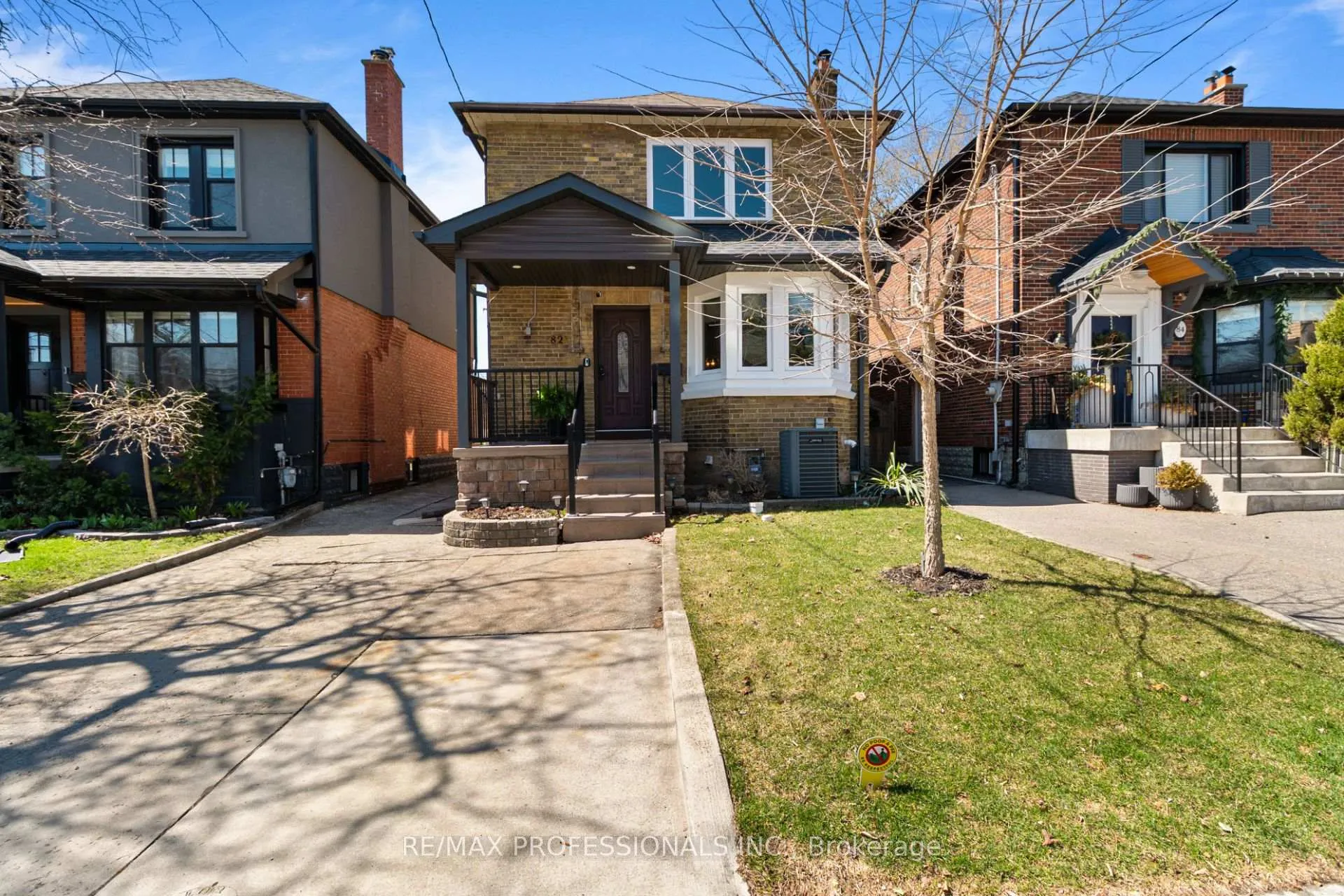 Photo 1 of 82 Fifth Street, Etobicoke, New Toronto — HOMEH