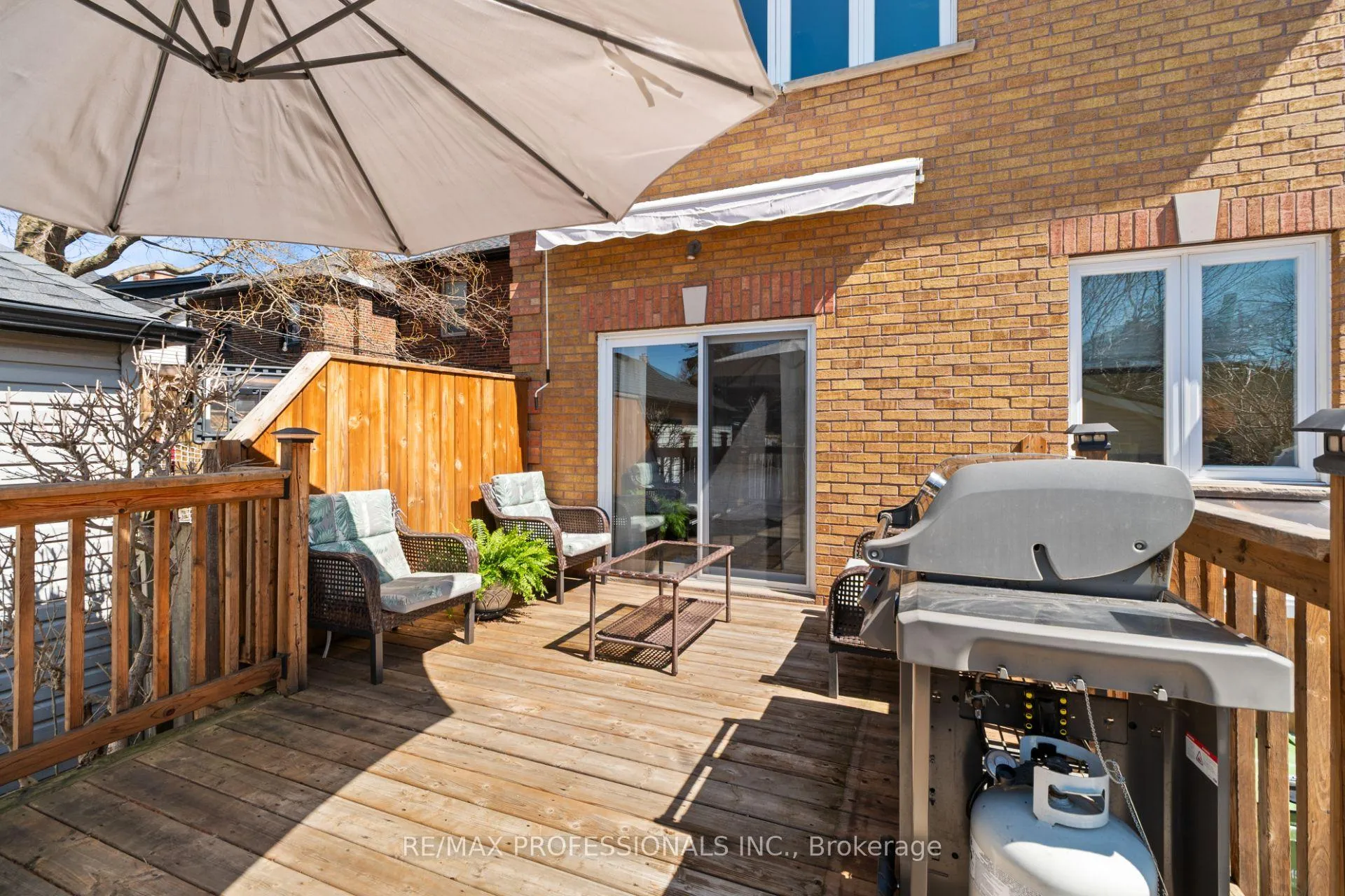Photo 35 of 82 Fifth Street, Etobicoke, New Toronto — HOMEH