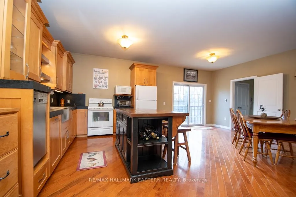 Photo 13 of 3468 County Rd 36, Trent Lakes — HOMEH