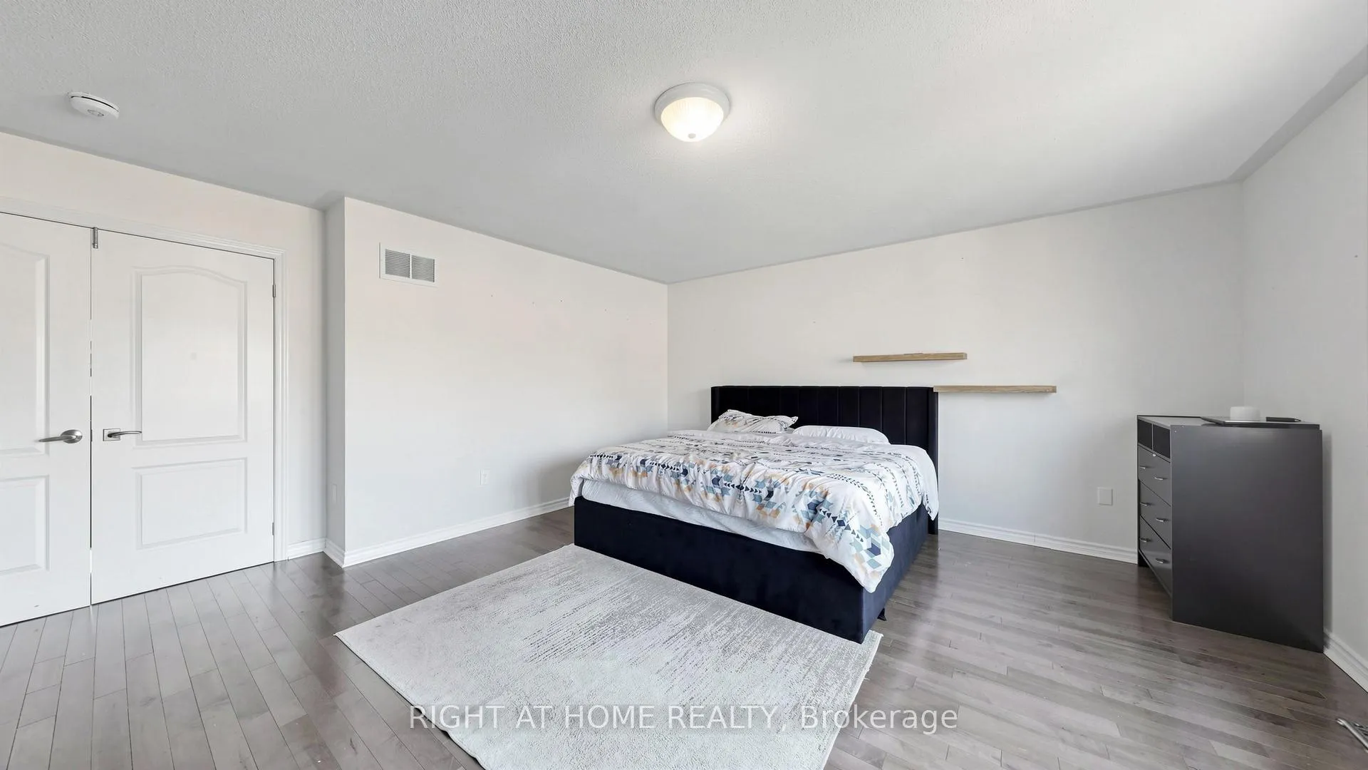 Photo 25 of 868 Wrenwood Drive, Oshawa, Taunton — HOMEH