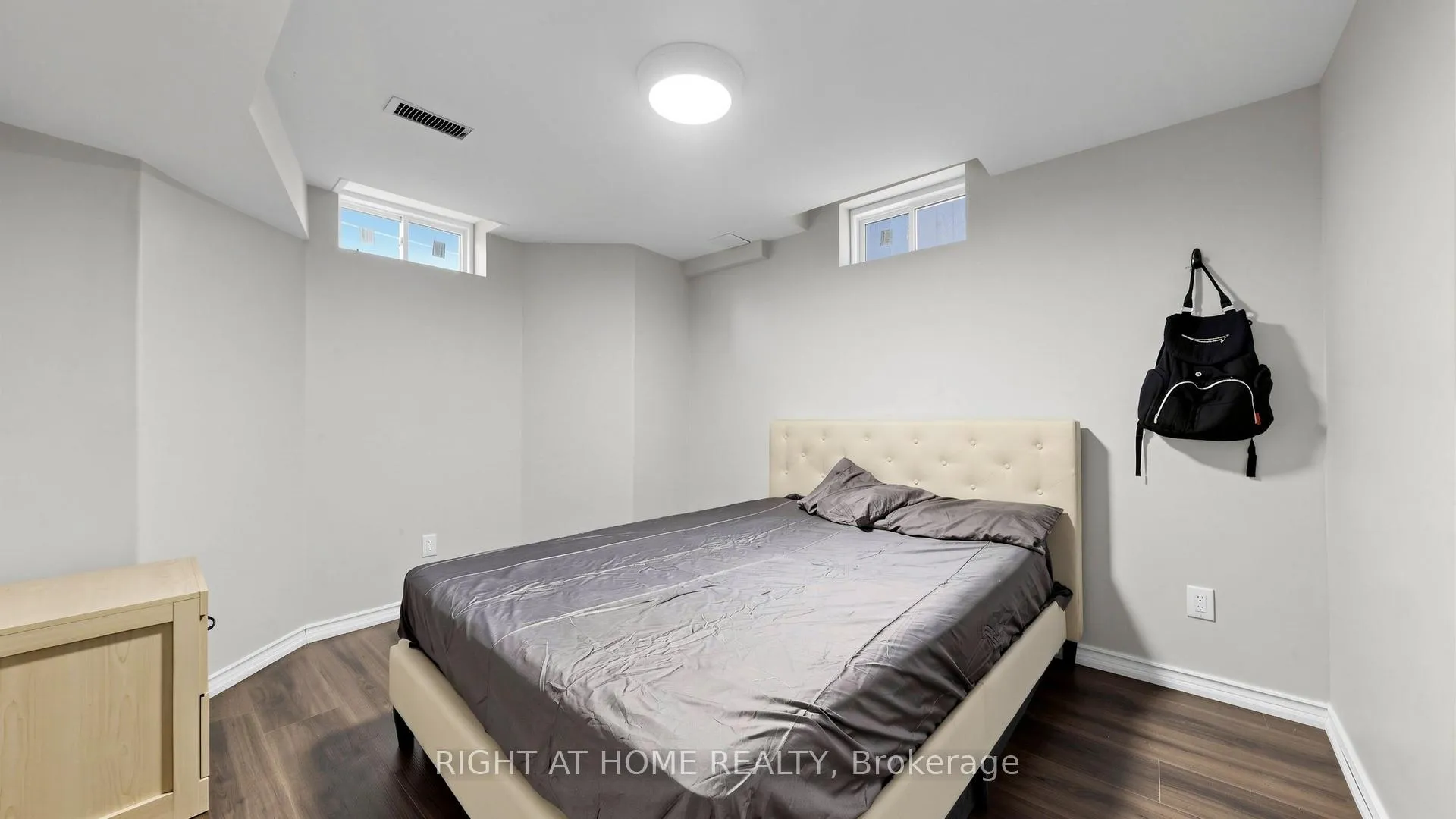 Photo 42 of 868 Wrenwood Drive, Oshawa, Taunton — HOMEH