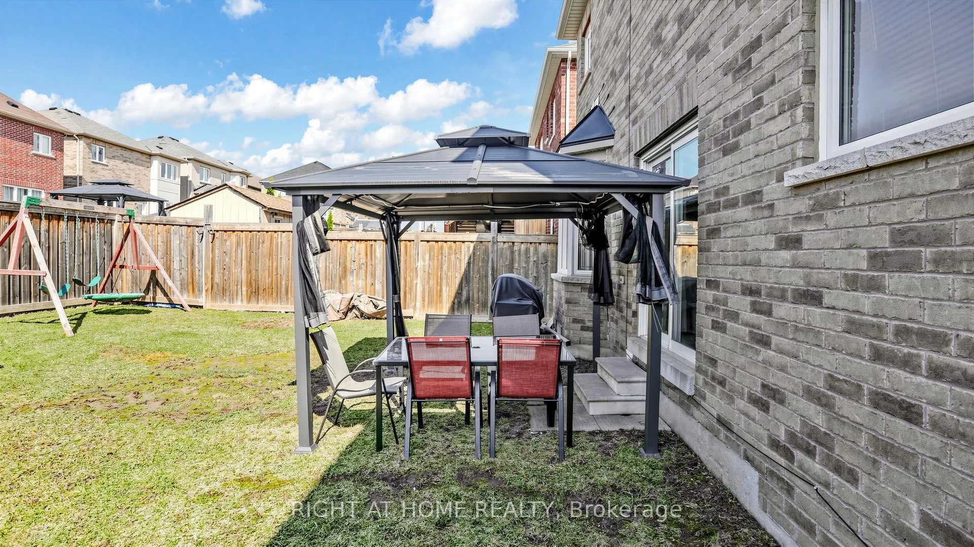 Photo 49 of 868 Wrenwood Drive, Oshawa, Taunton — HOMEH