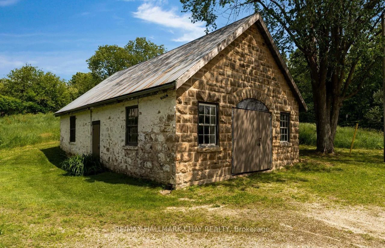 Photo 46 of 8997 County Road 9, Clearview, Rural Clearview — HOMEH