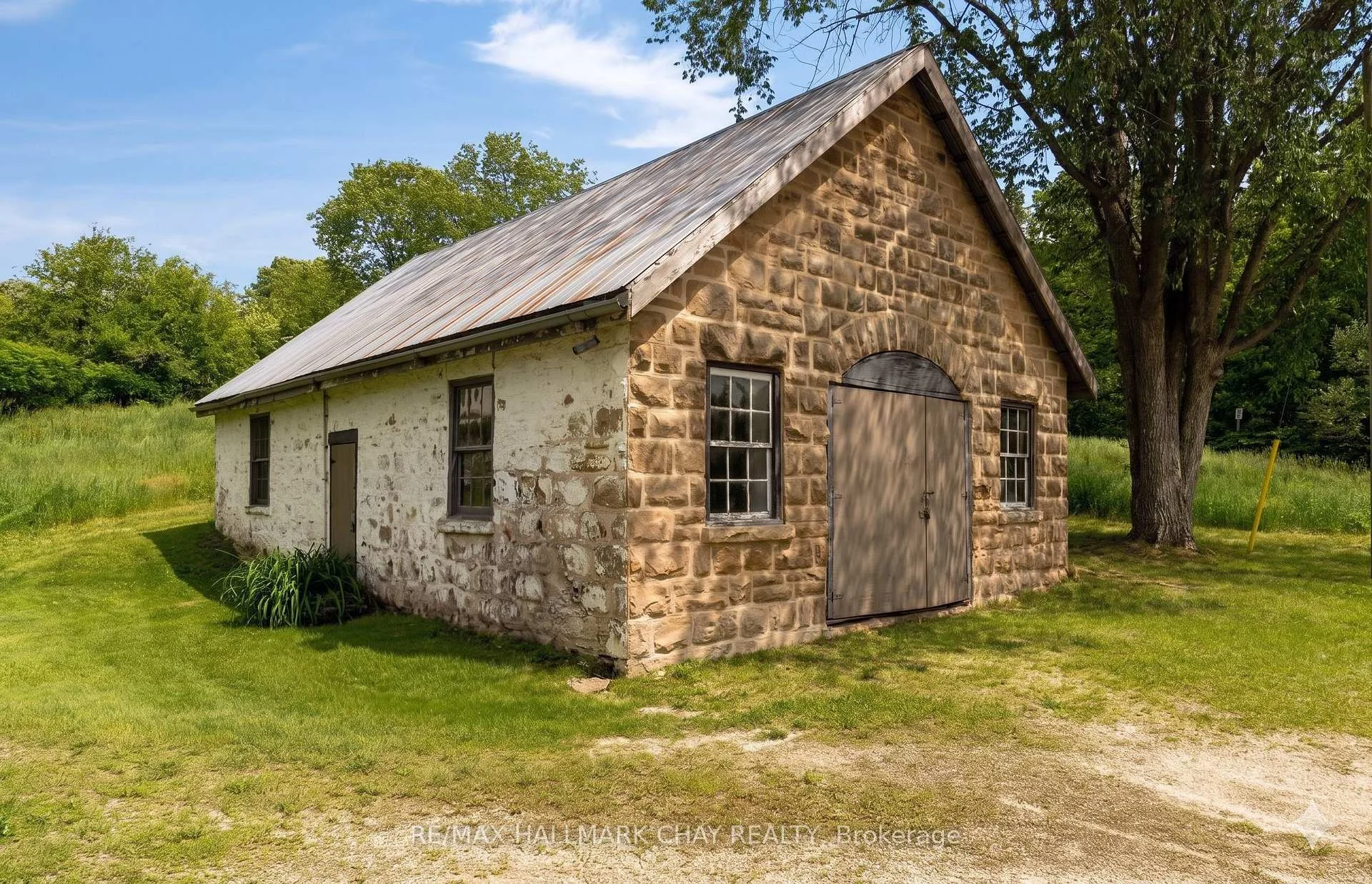 Photo 1 of 8997 County Road 9, Clearview, Rural Clearview — HOMEH