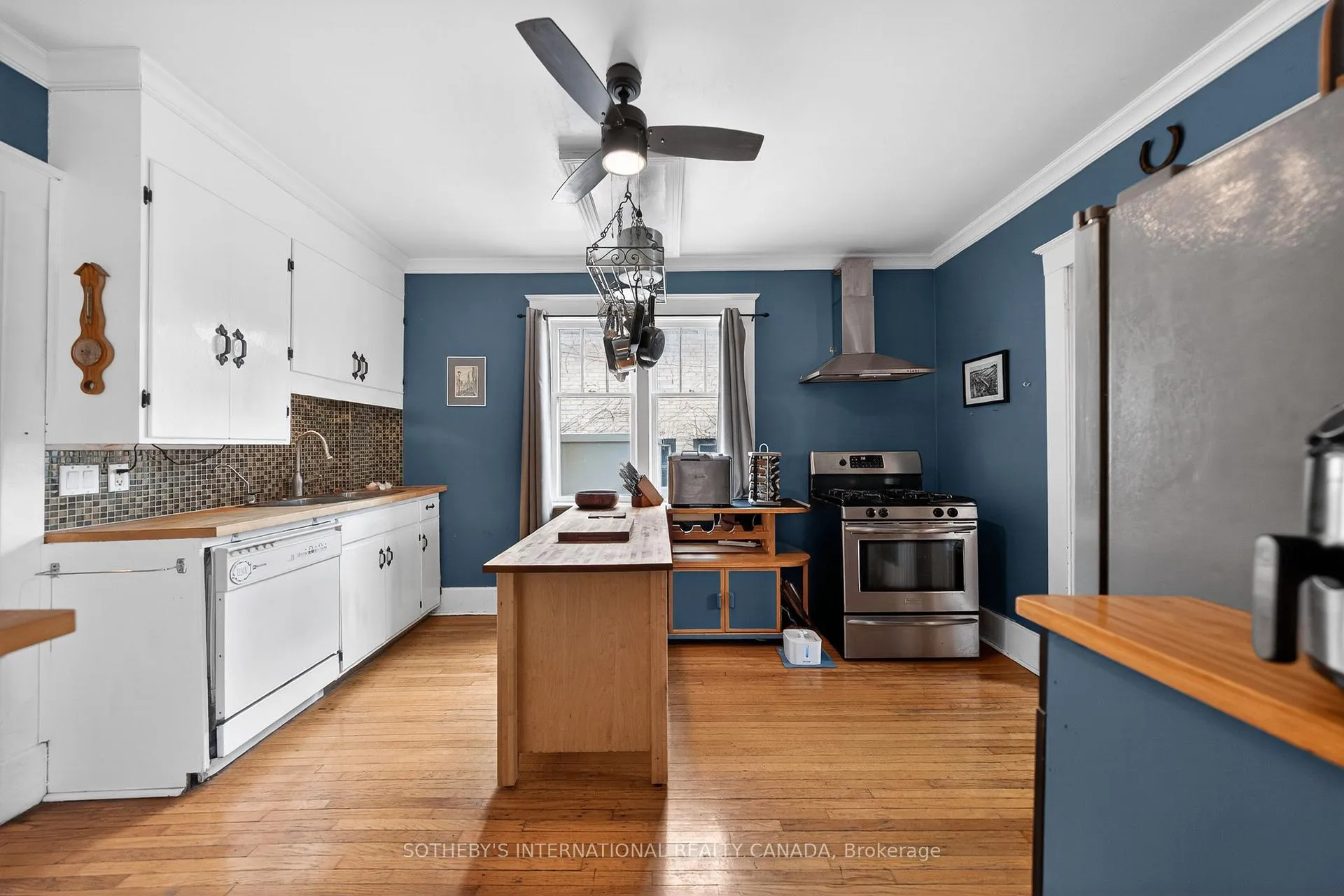 Photo 14 of 327 Park Street, Kitchener — HOMEH