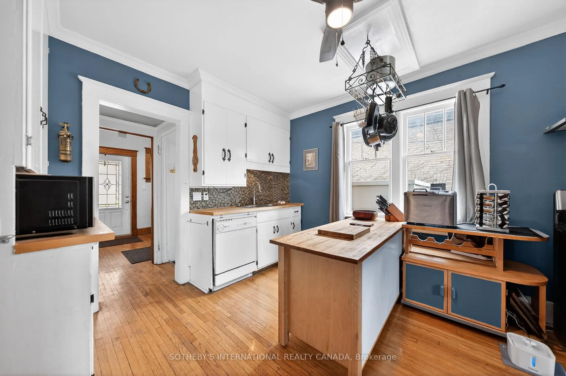 Photo 16 of 327 Park Street, Kitchener — HOMEH