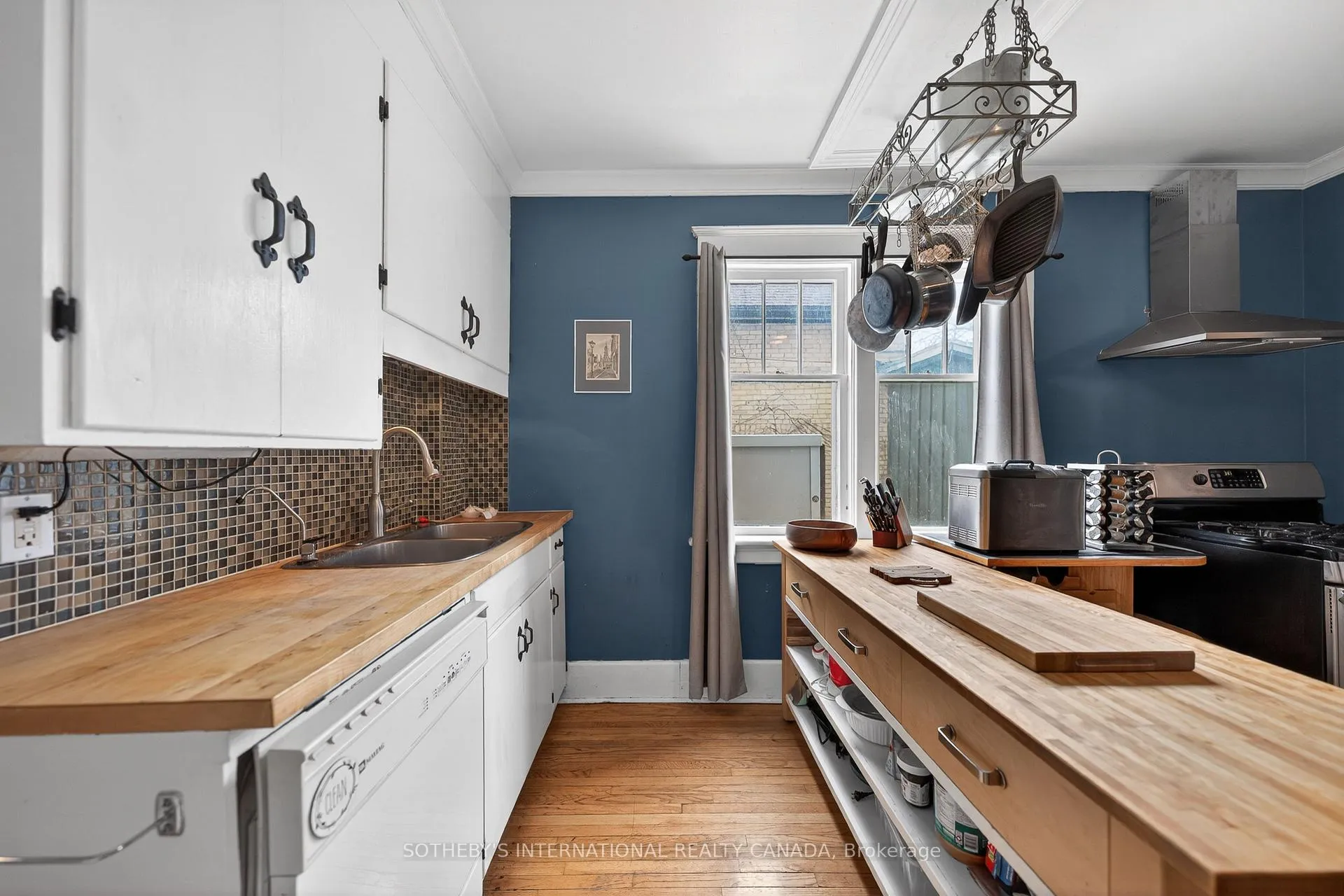 Photo 18 of 327 Park Street, Kitchener — HOMEH