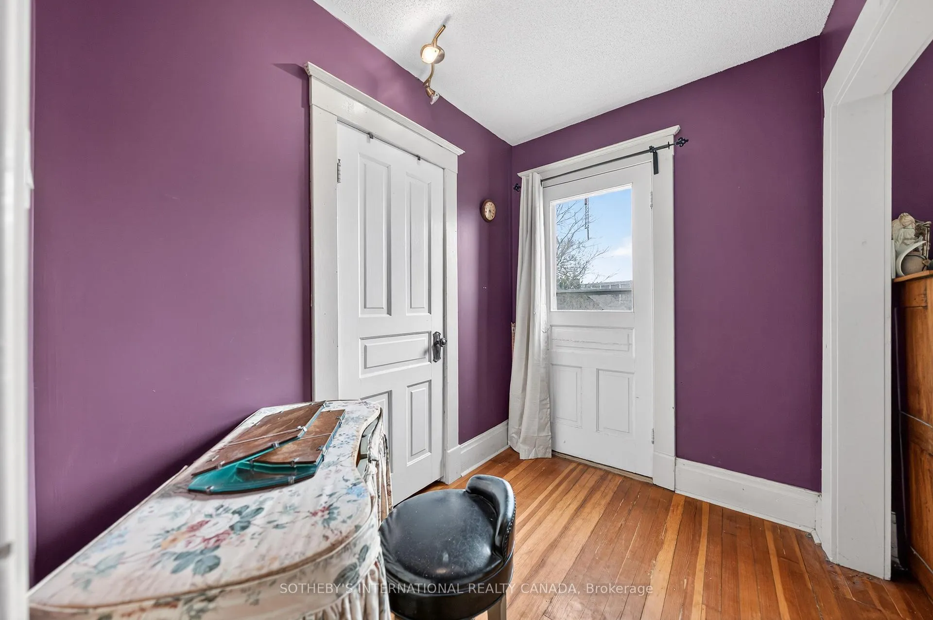 Photo 28 of 327 Park Street, Kitchener — HOMEH