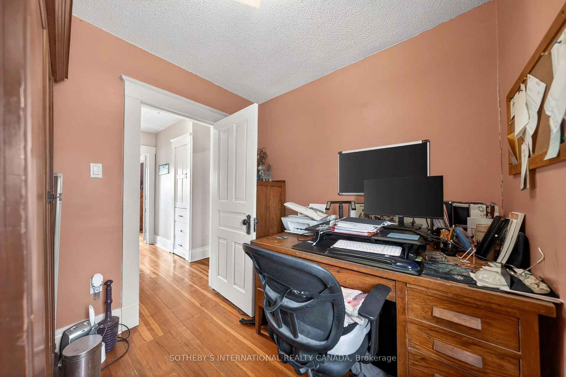 Photo 36 of 327 Park Street, Kitchener — HOMEH