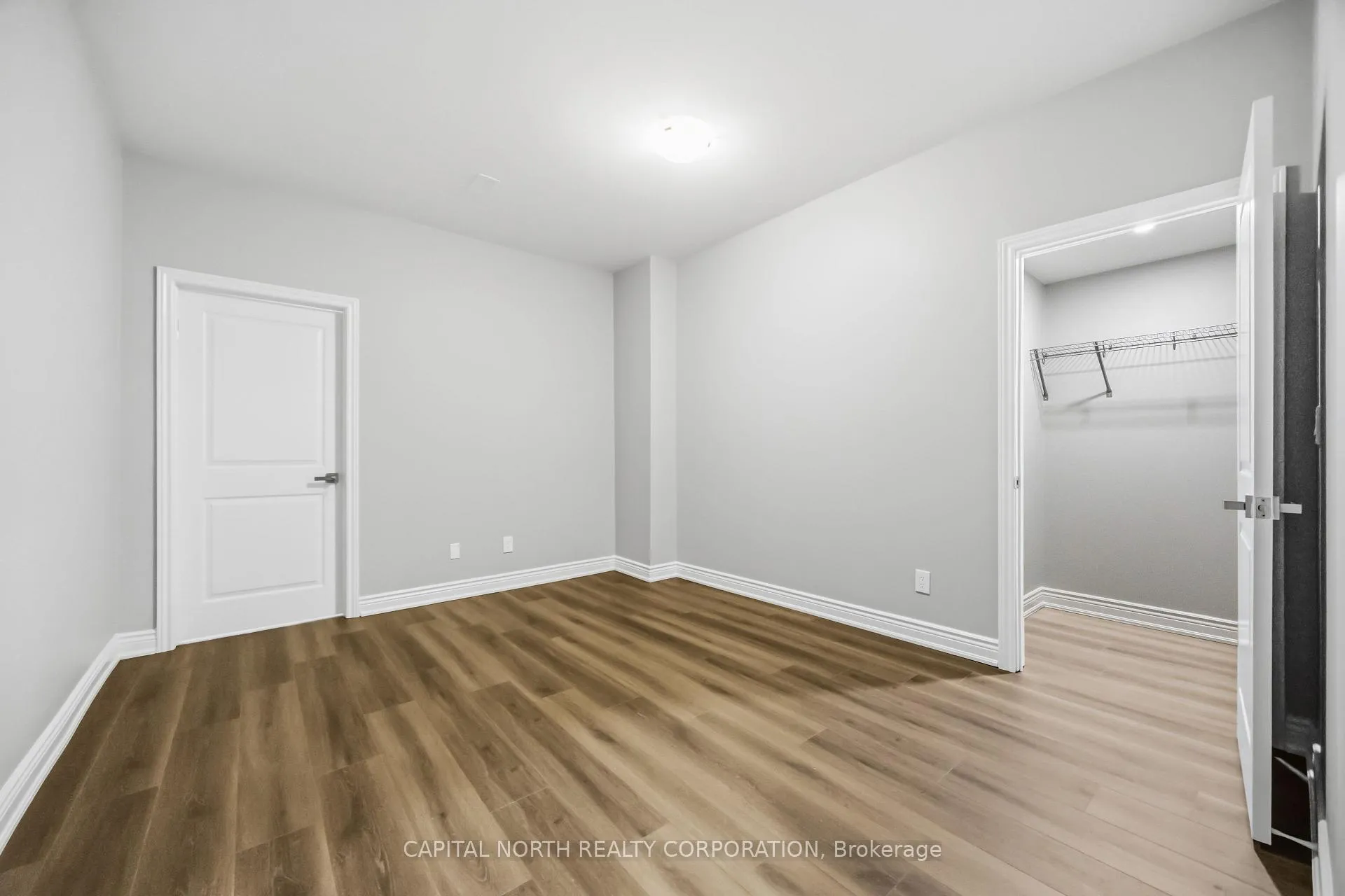 Photo 20 of 220 Winthrop Crescent, Vaughan, Vellore Village — HOMEH