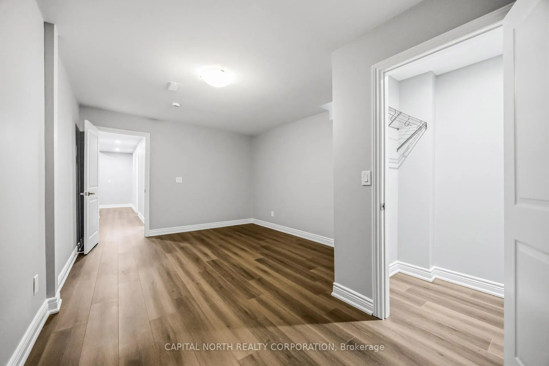 Photo 25 of 220 Winthrop Crescent, Vaughan, Vellore Village — HOMEH