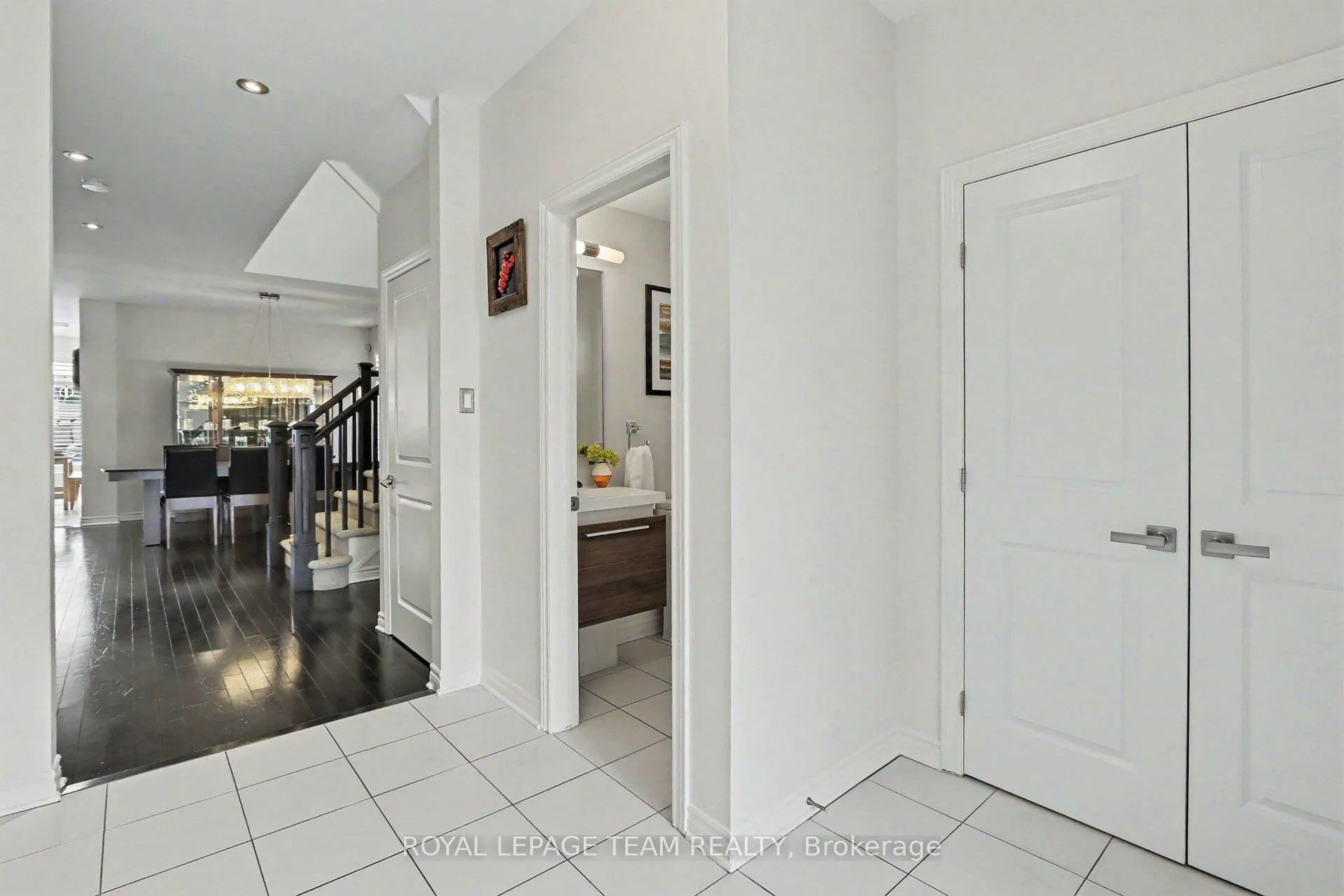 Photo 5 of 175 Brambling Way, Ottawa, Barrhaven - Half Moon Bay — HOMEH