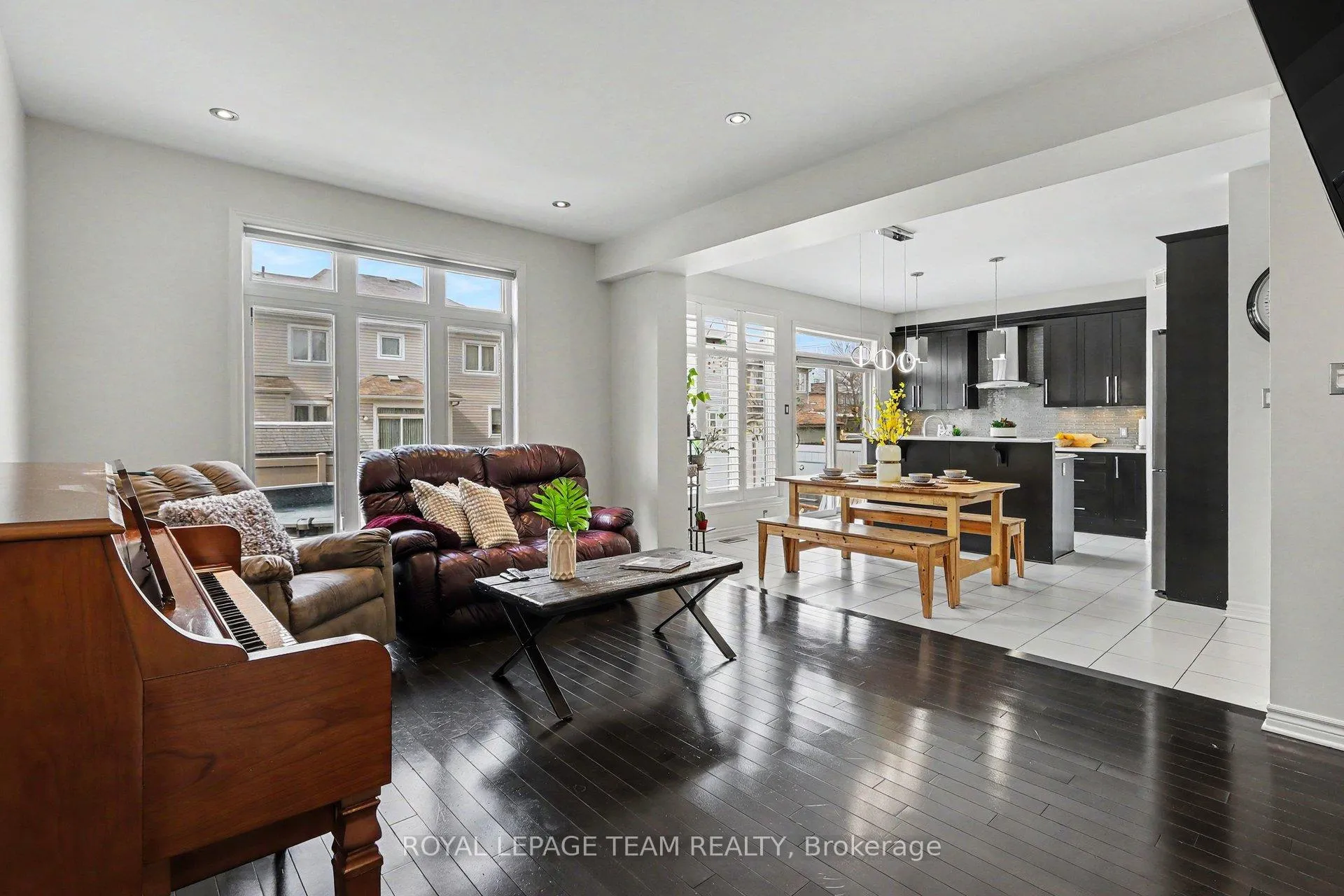 Photo 9 of 175 Brambling Way, Ottawa, Barrhaven - Half Moon Bay — HOMEH