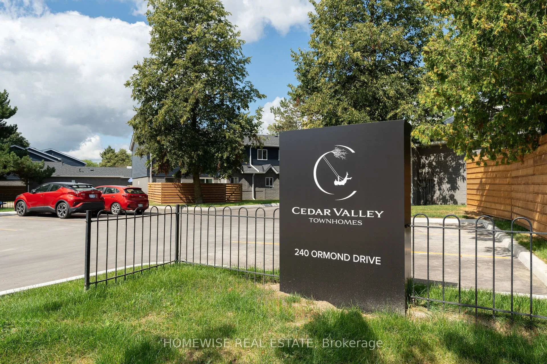 Photo 30 of Unit B11, 240 Ormond Drive, Oshawa, Samac — HOMEH