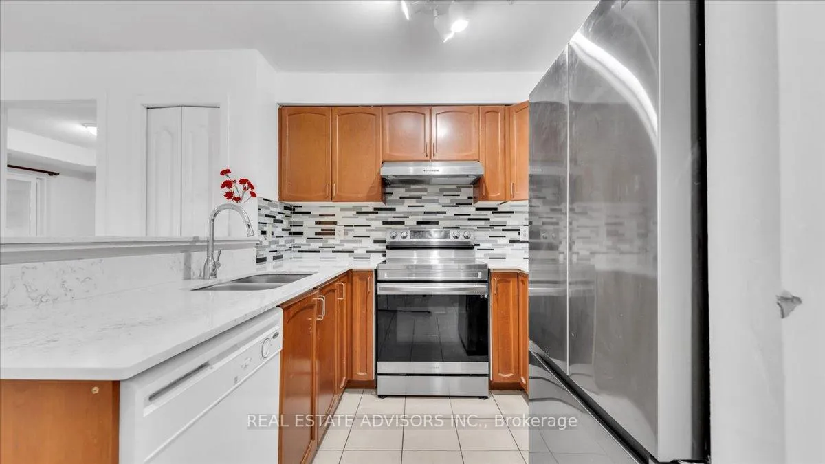 Photo 11 of Unit 2208, 6 Dayspring Circle, Brampton, Bram East — HOMEH