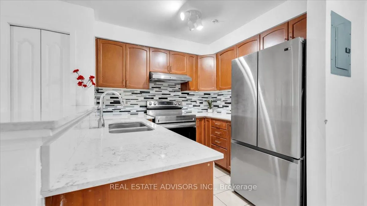 Photo 12 of Unit 2208, 6 Dayspring Circle, Brampton, Bram East — HOMEH