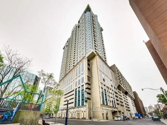 Photo 1 of Unit 1711, 8 Park Road, Toronto, Rosedale-Moore Park — HOMEH