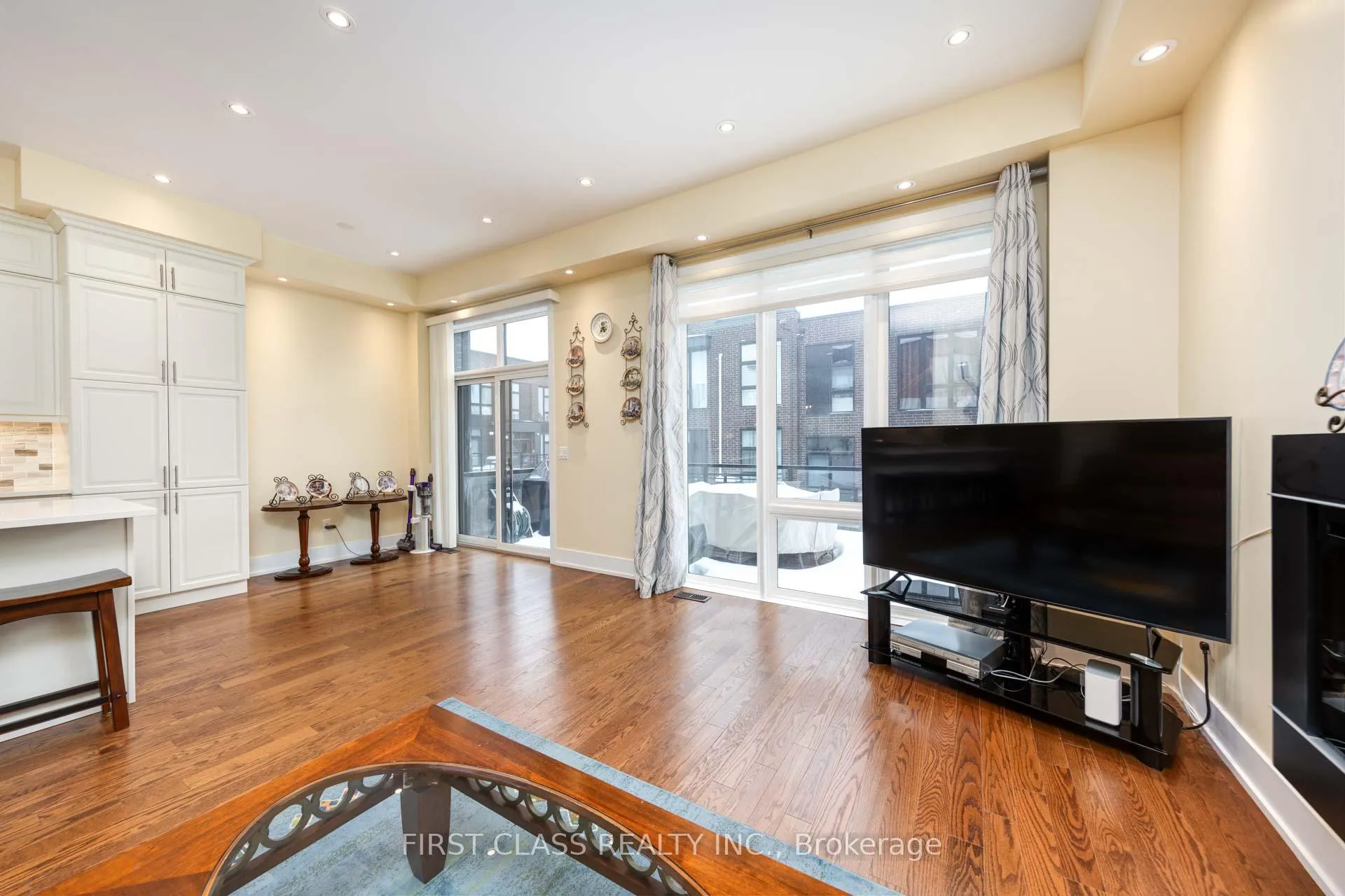 Photo 27 of 4 Allerton Road, Vaughan, Patterson — HOMEH