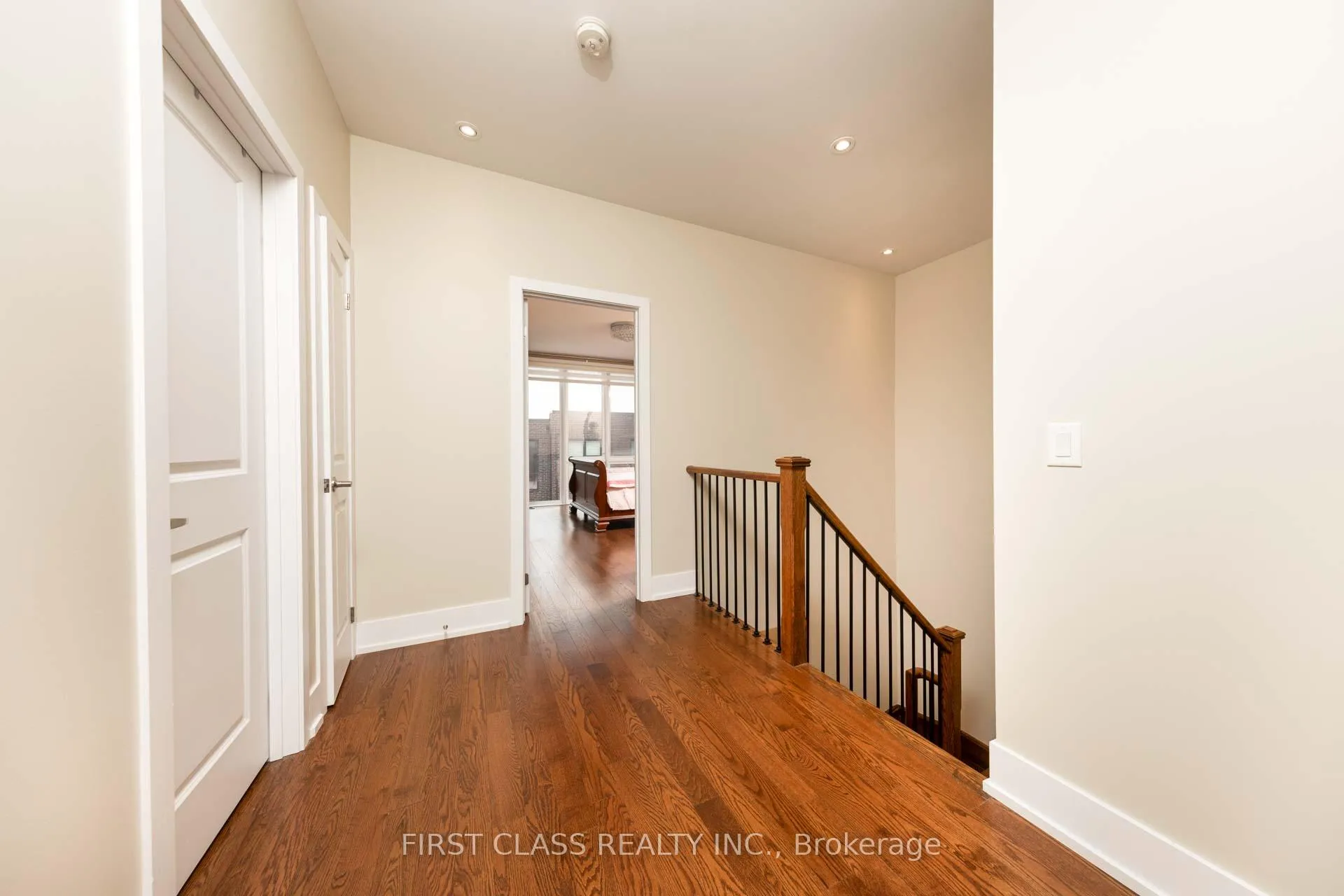 Photo 31 of 4 Allerton Road, Vaughan, Patterson — HOMEH