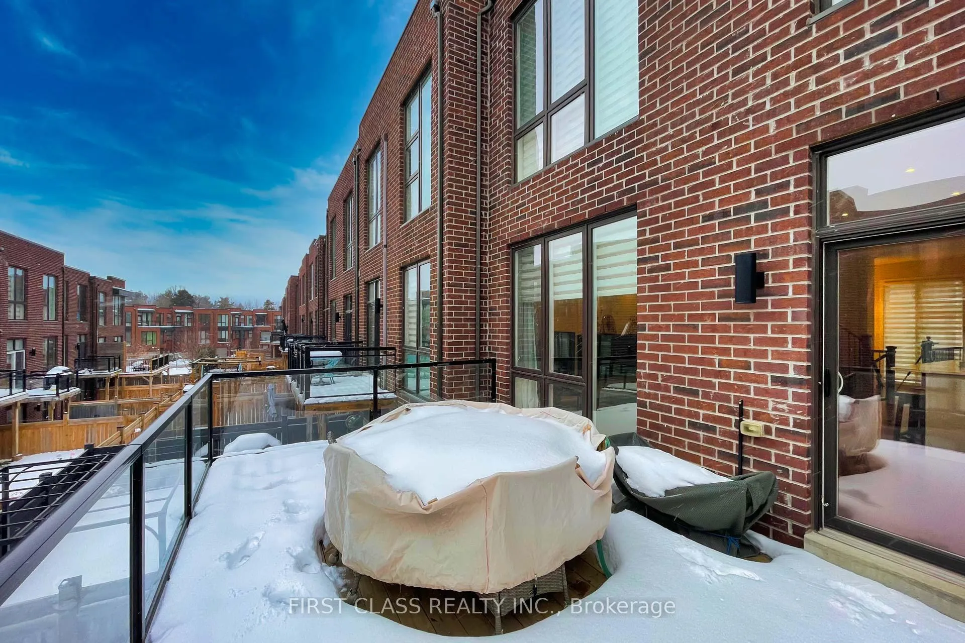 Photo 43 of 4 Allerton Road, Vaughan, Patterson — HOMEH