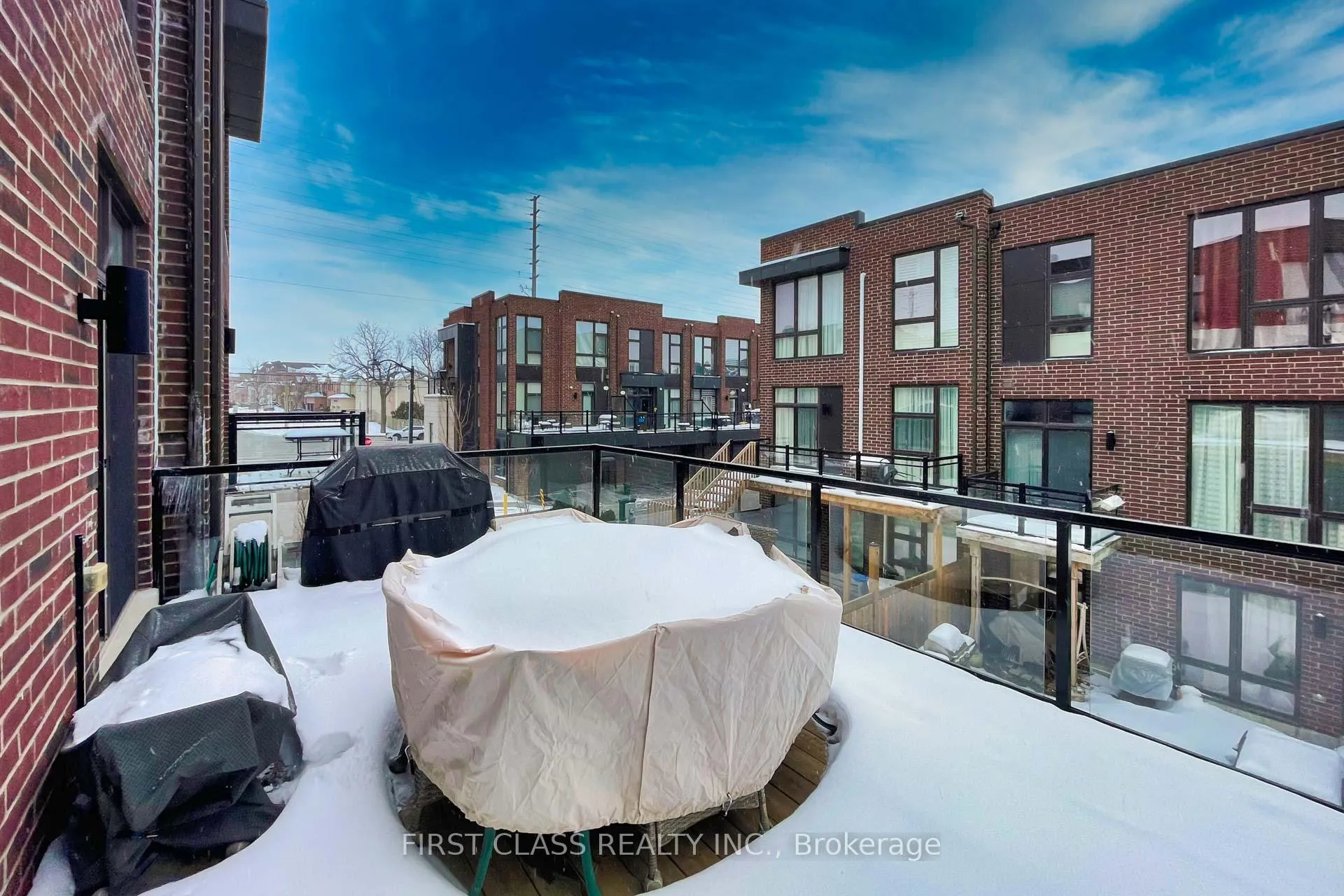 Photo 45 of 4 Allerton Road, Vaughan, Patterson — HOMEH