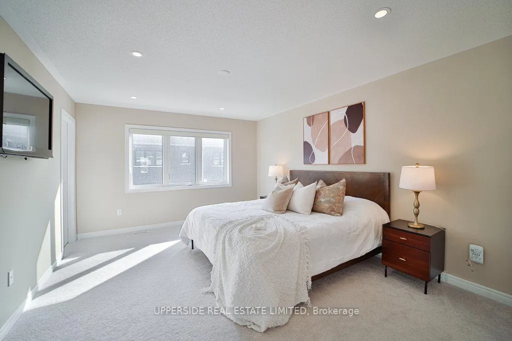 Photo 21 of 7 Milady Crescent, Barrie, Rural Barrie Southeast — HOMEH