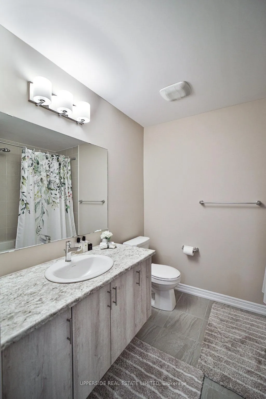 Photo 36 of 7 Milady Crescent, Barrie, Rural Barrie Southeast — HOMEH