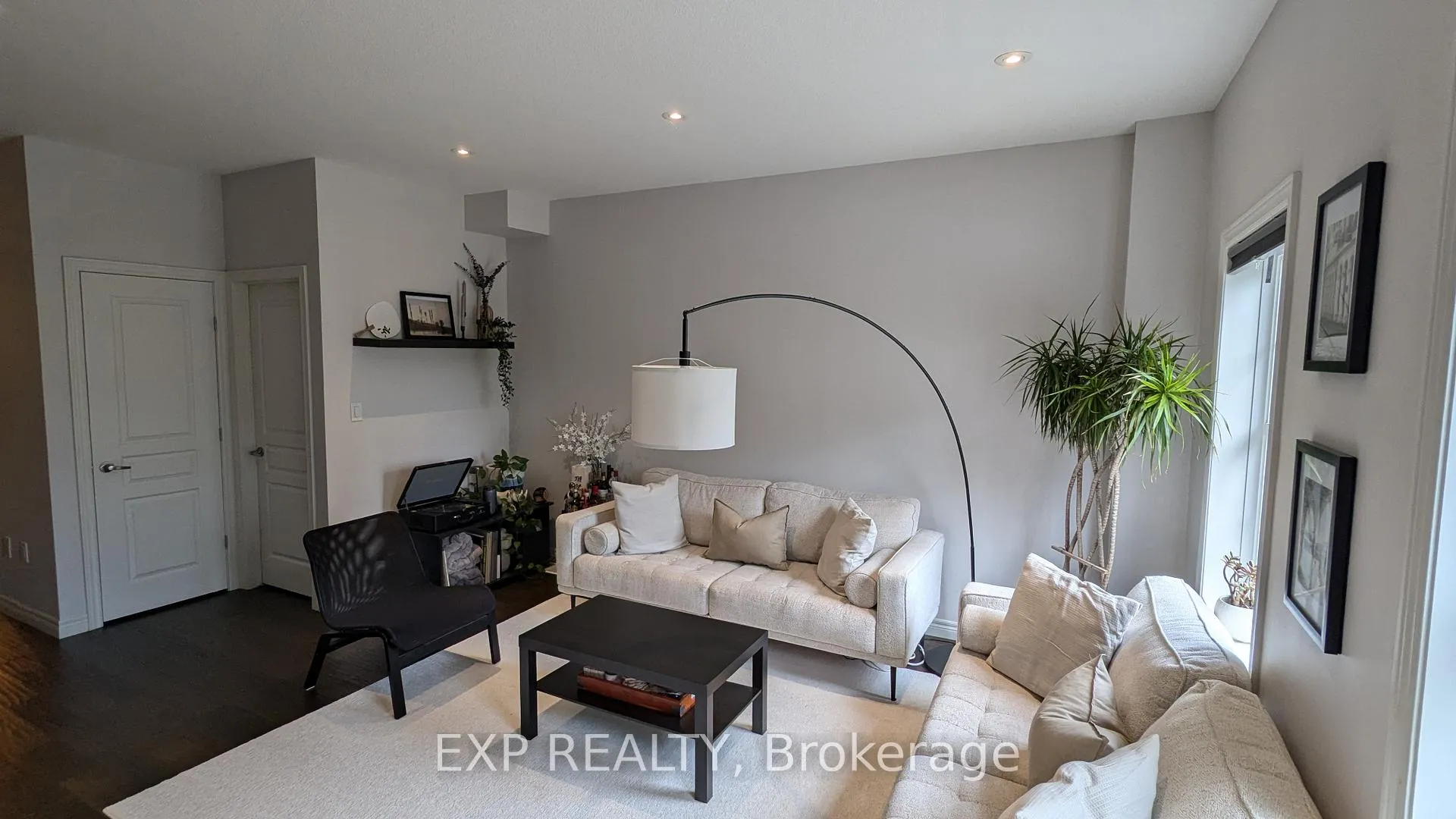 Photo 1 of 90 Robert Peel Road, Kitchener — HOMEH
