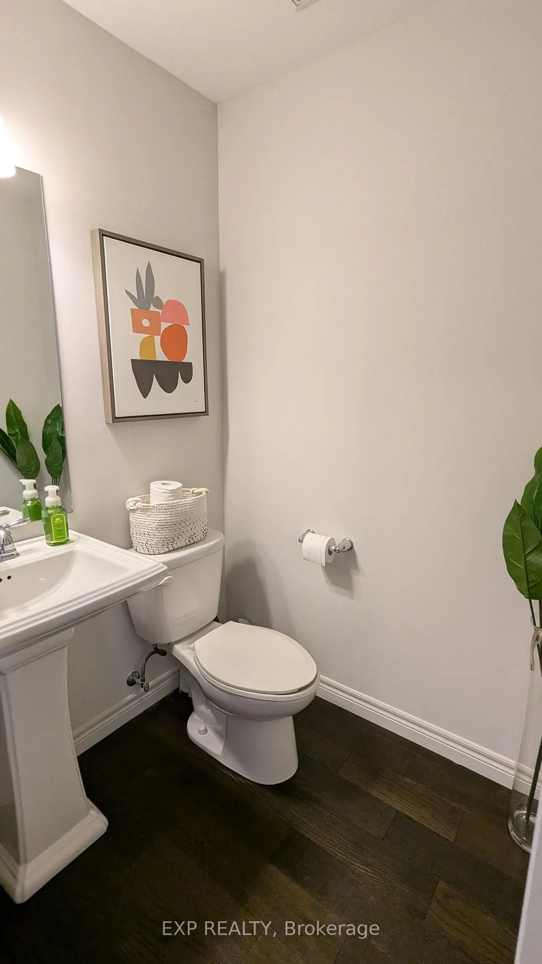 Photo 5 of 90 Robert Peel Road, Kitchener — HOMEH
