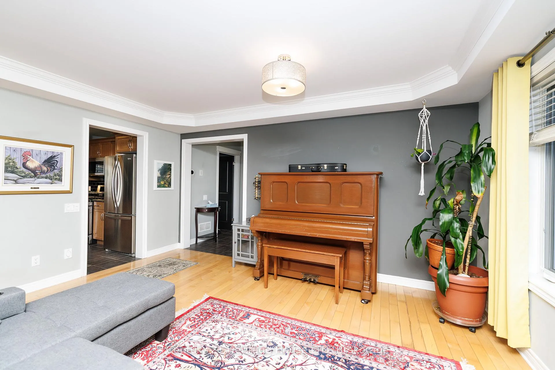Photo 9 of 263 Empress Avenue, Welland, Lincoln/Crowland — HOMEH