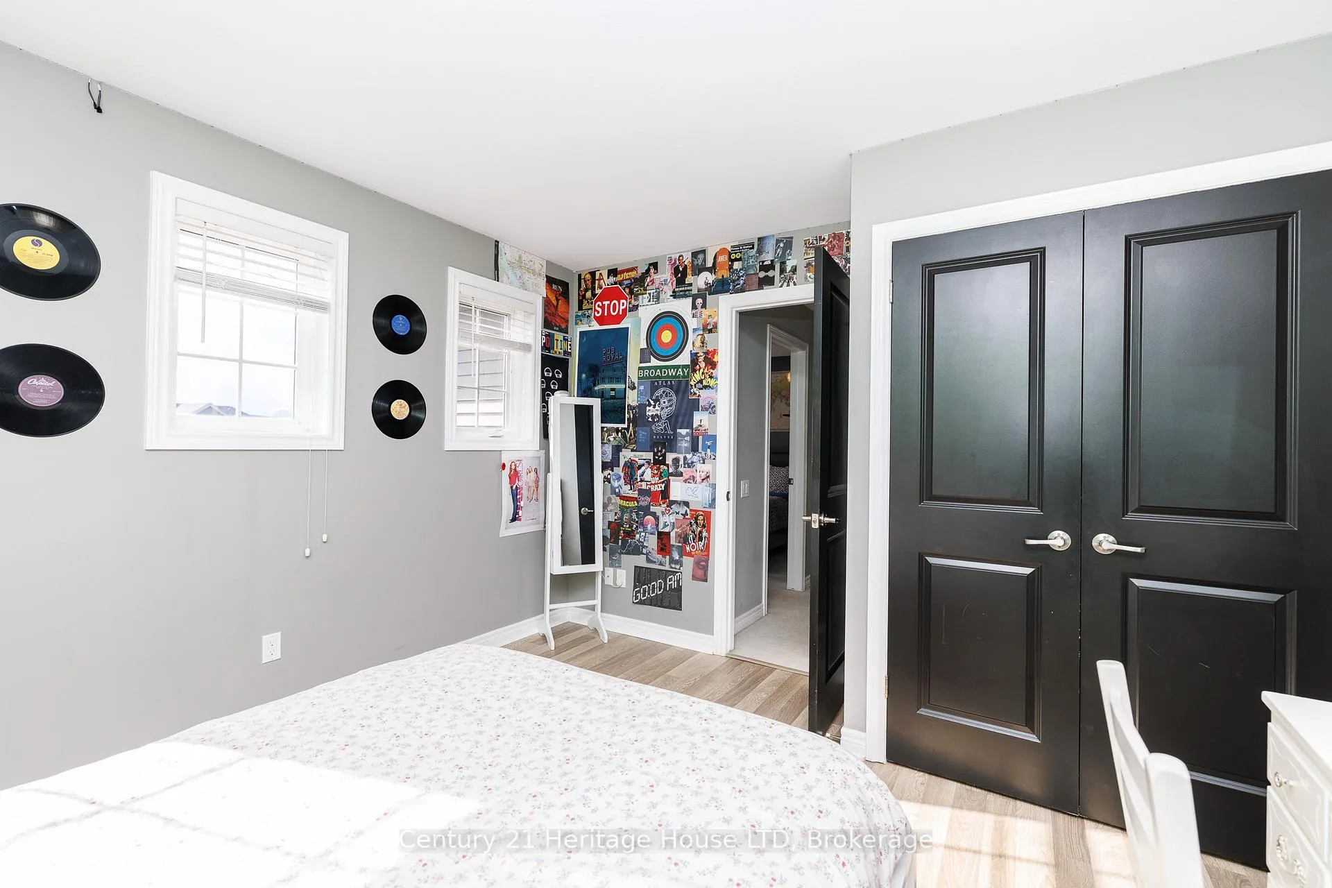 Photo 25 of 263 Empress Avenue, Welland, Lincoln/Crowland — HOMEH