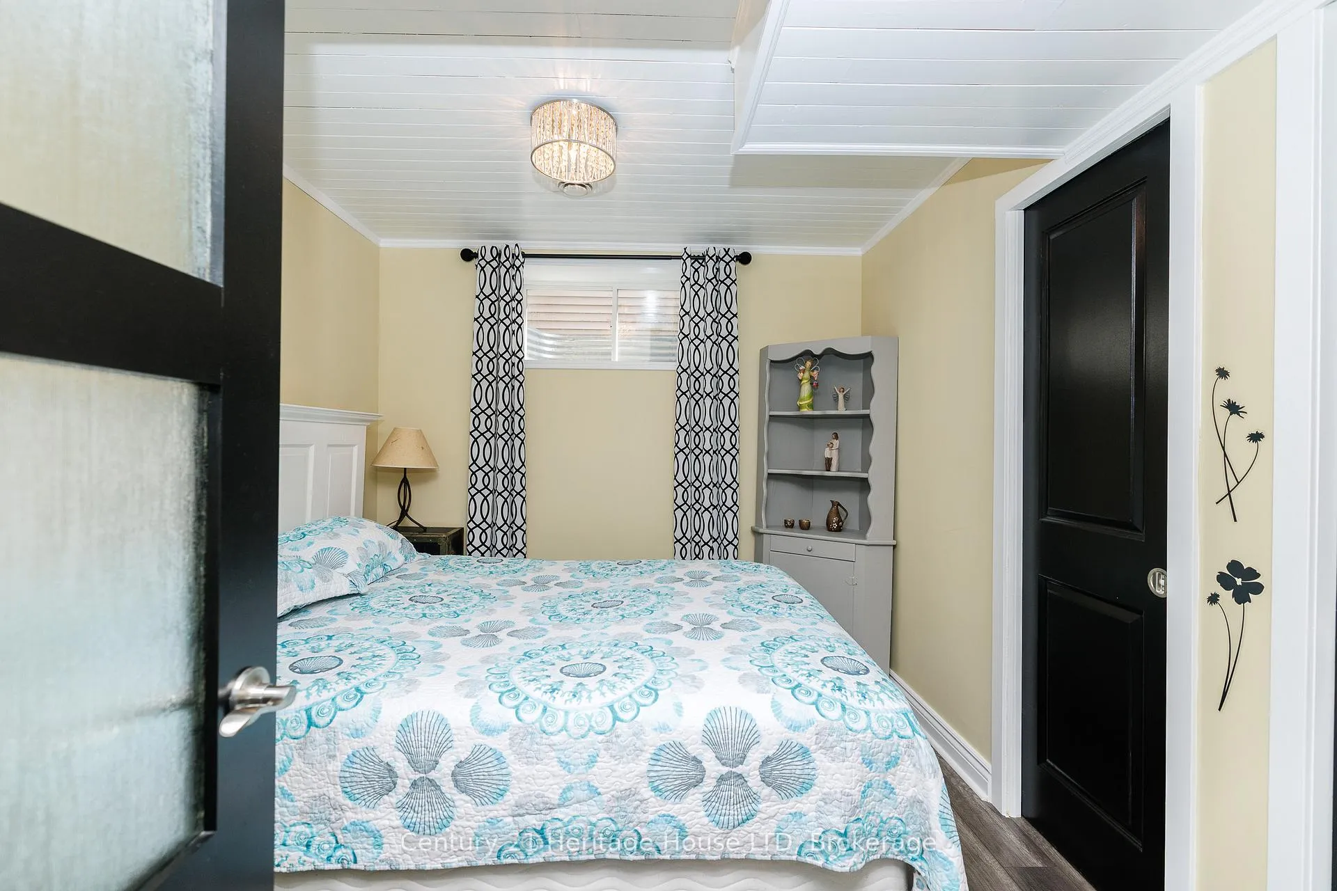 Photo 31 of 263 Empress Avenue, Welland, Lincoln/Crowland — HOMEH